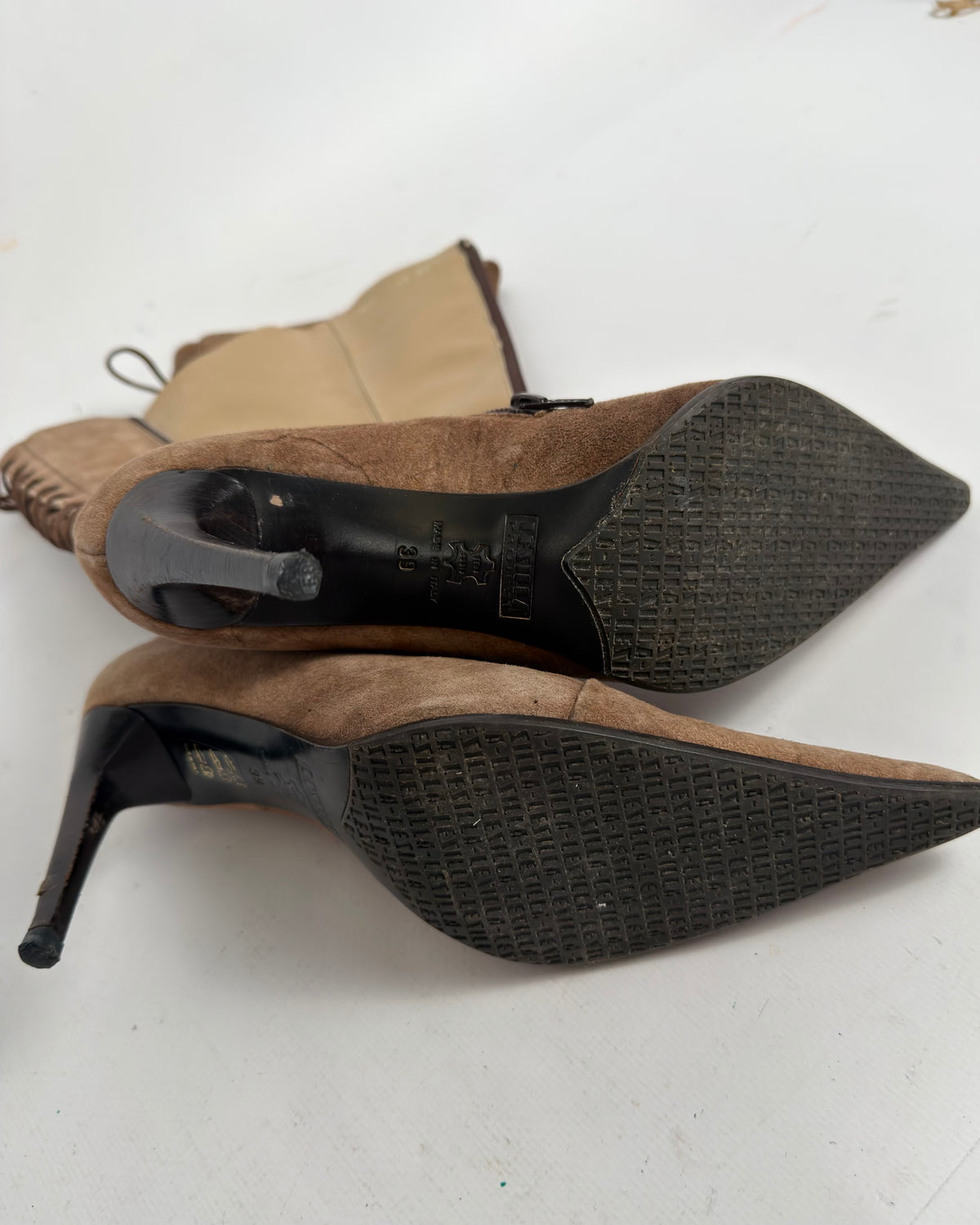 Le Silla Vintage Lace Up Leather Boots — 39