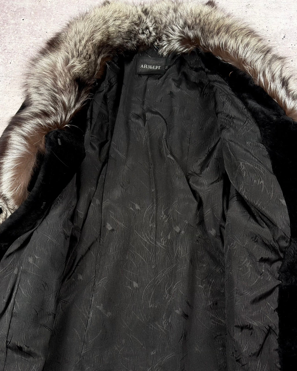 Vintage Fur Coat — M/XL