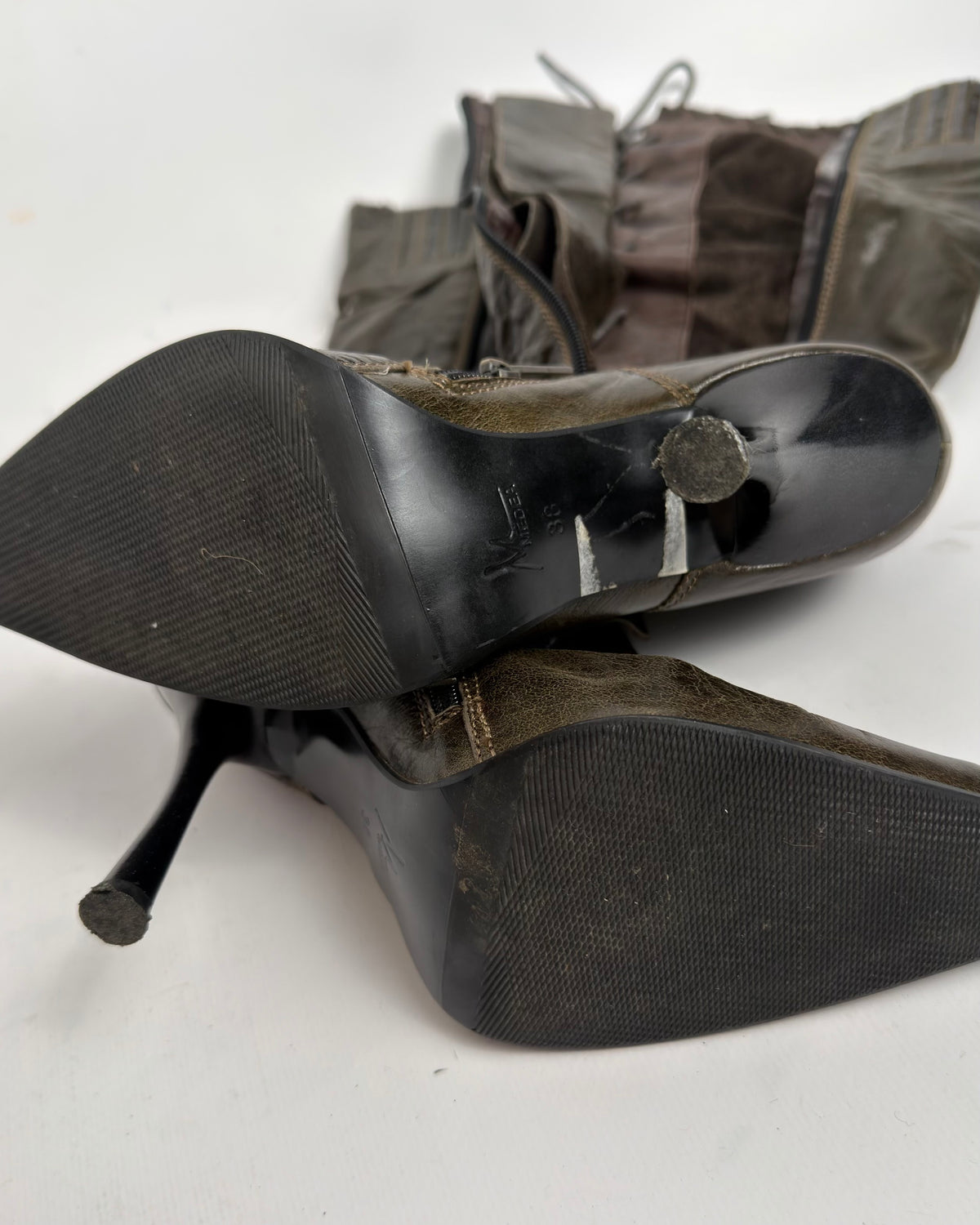 Vintage Italian Lace Up Boots — 38