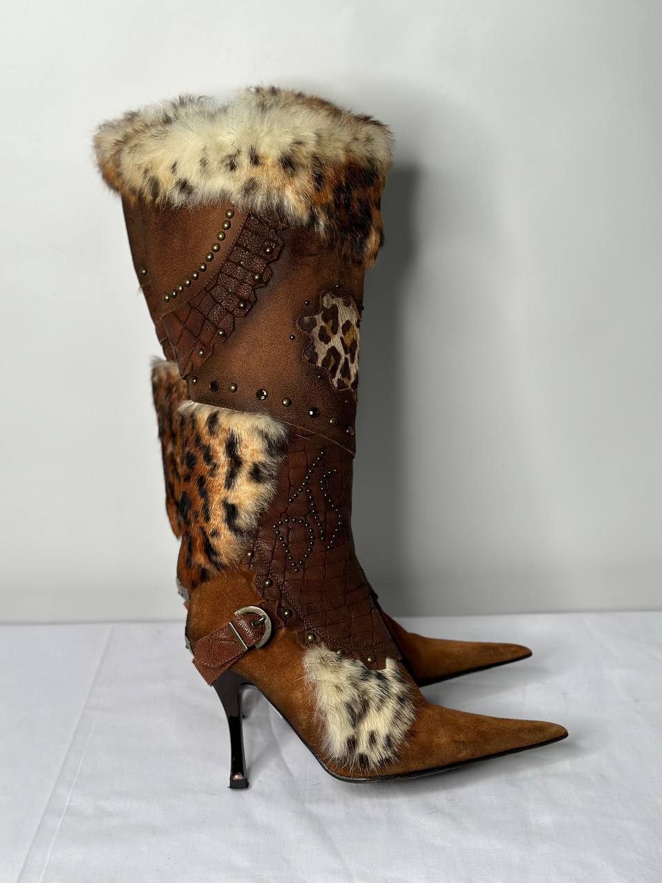 El Dantes Couture Vintage Fur Heel Boots — 37