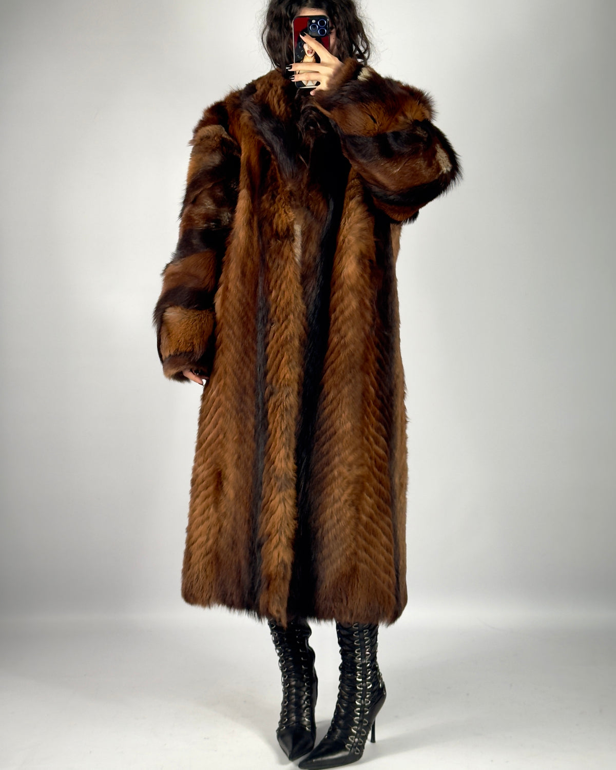 Vintage Fluffy Fur Coat — S/L