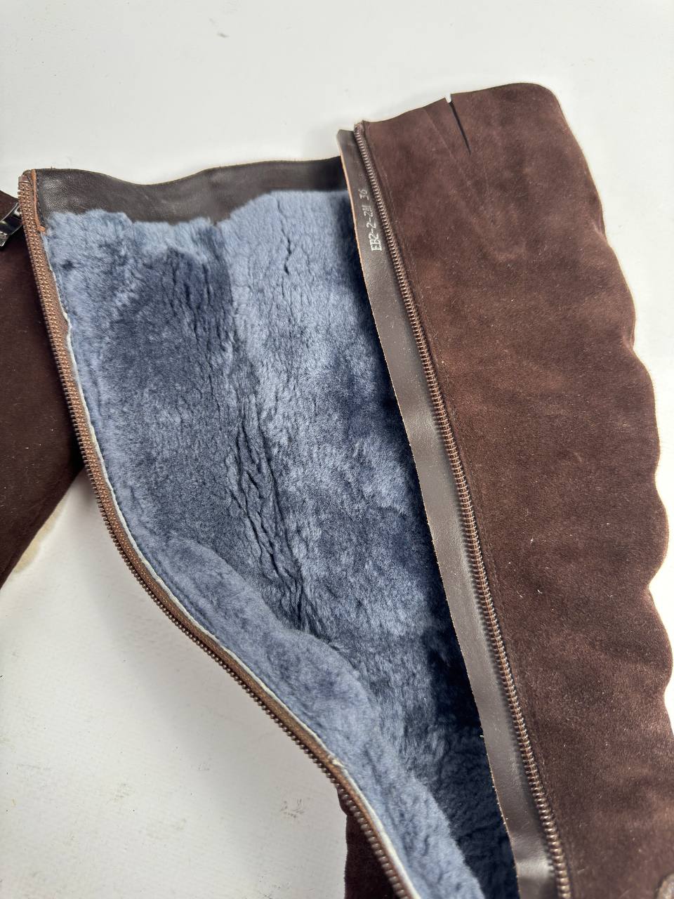 Vintage Italian Suede Winter Cargo Boots — 36
