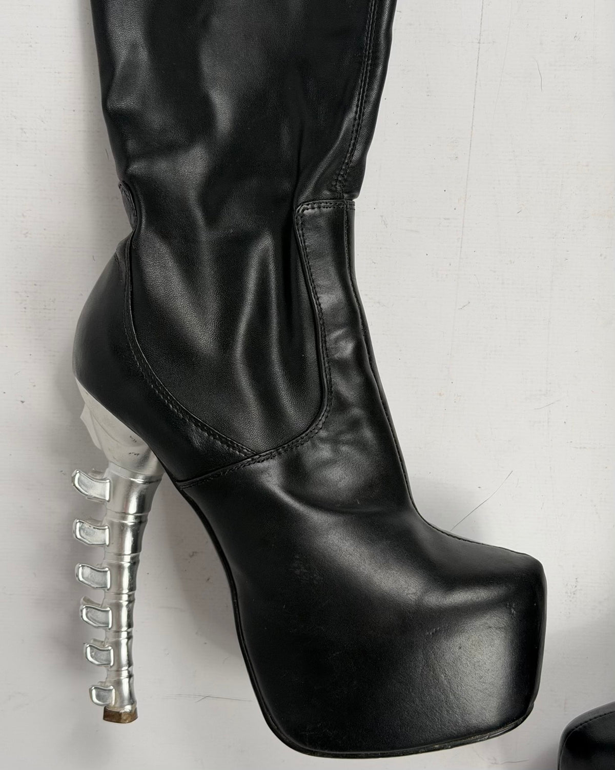 GML Over The Knee Spine Heel Boots — 37