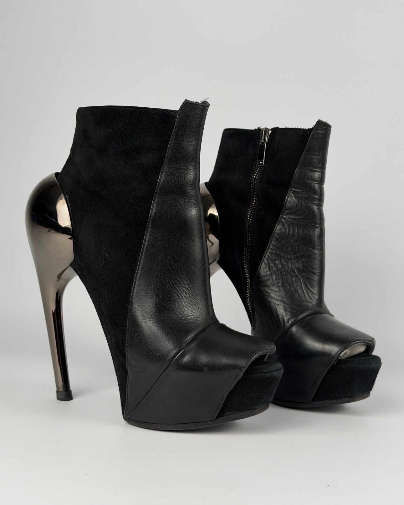 Gareth Pugh S/S 2013 Heel Boots — 37/38