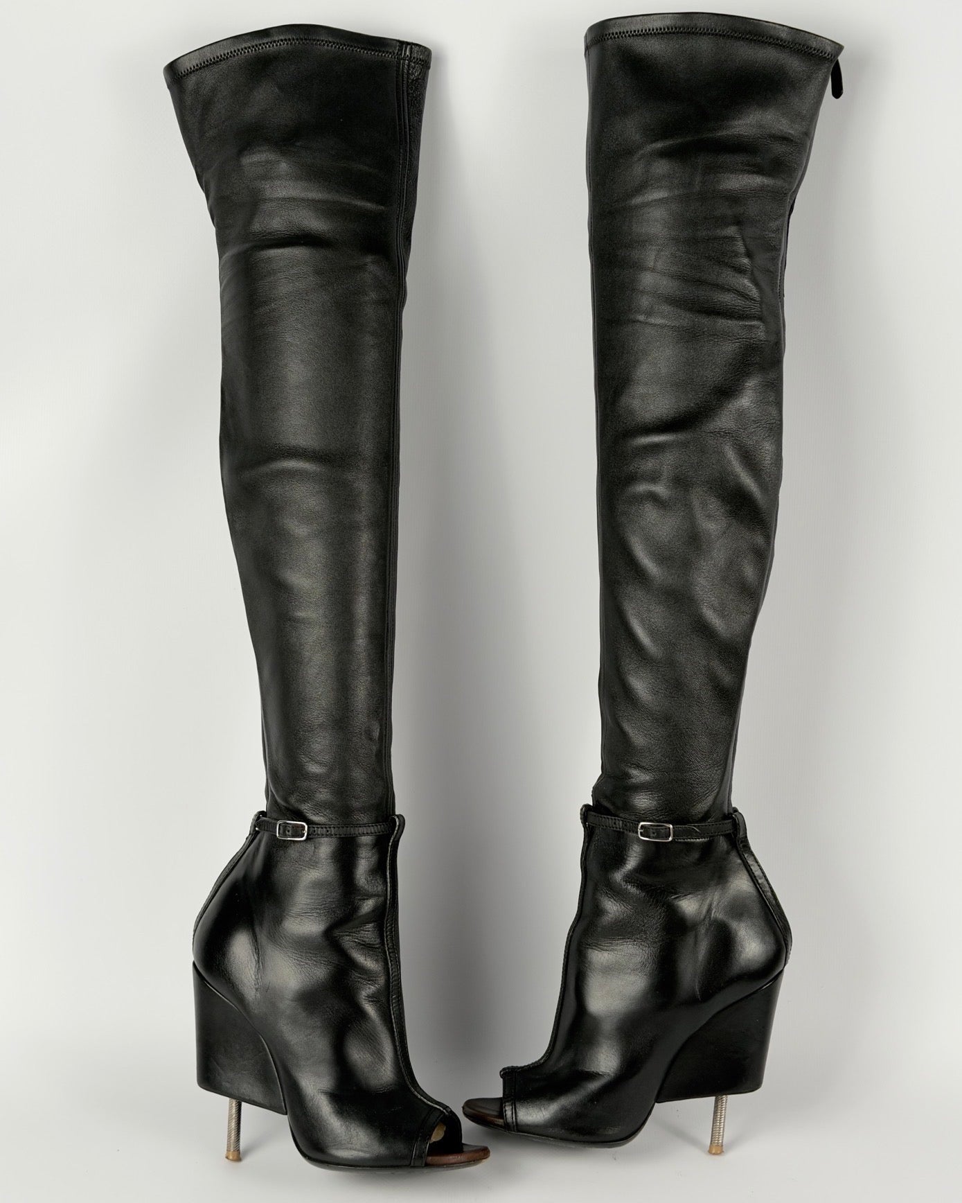 Givenchy S/S 2015 Narlia Runway Leather Boots — 36/37