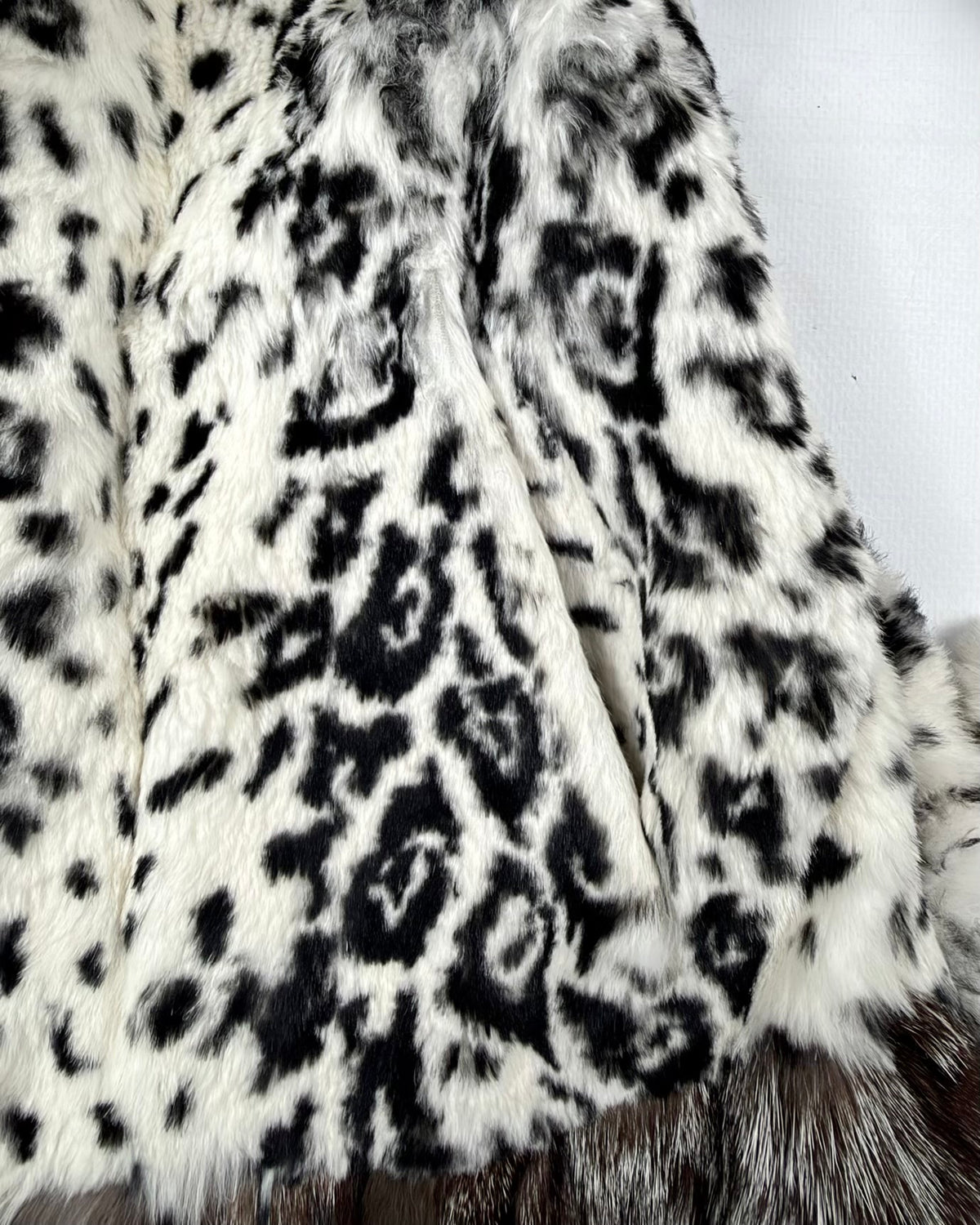 Vintage Fur Jacket — M
