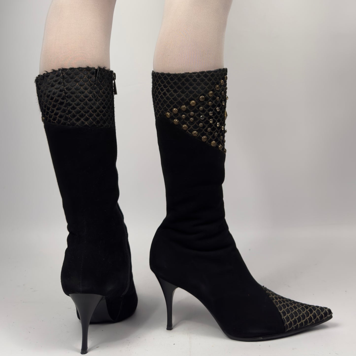 Vintage Italian Suede Winter Boots — 40