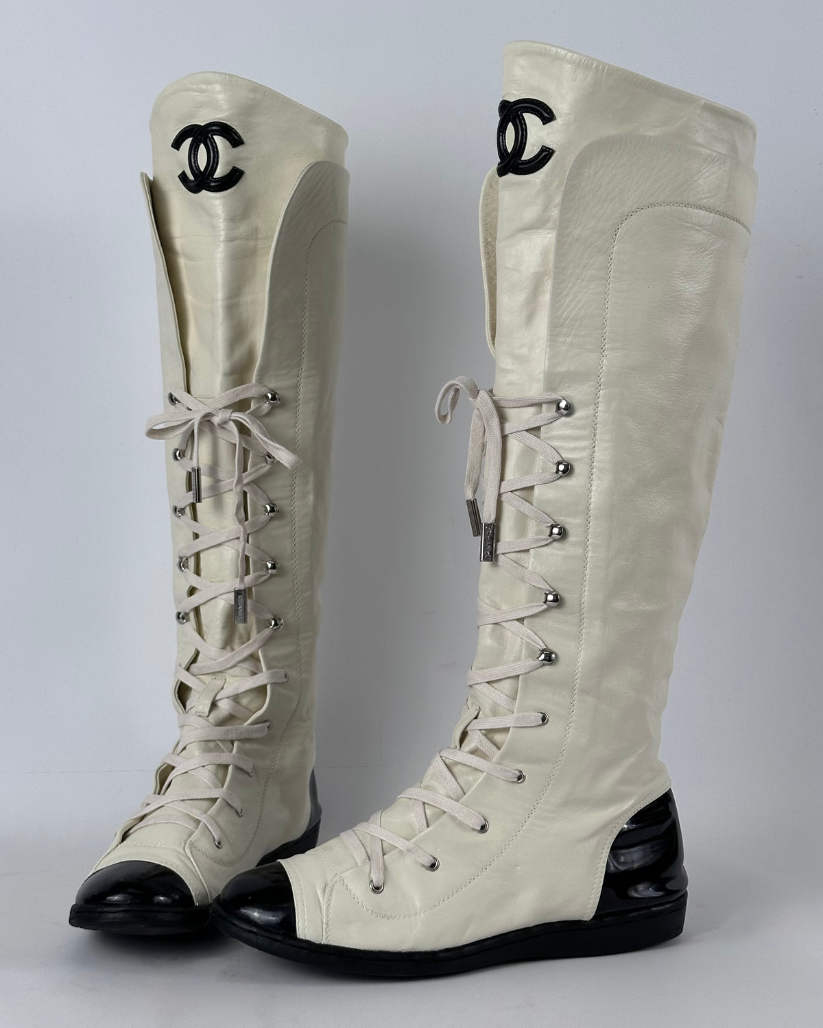 Chanel Vintage Leather Boots — 38