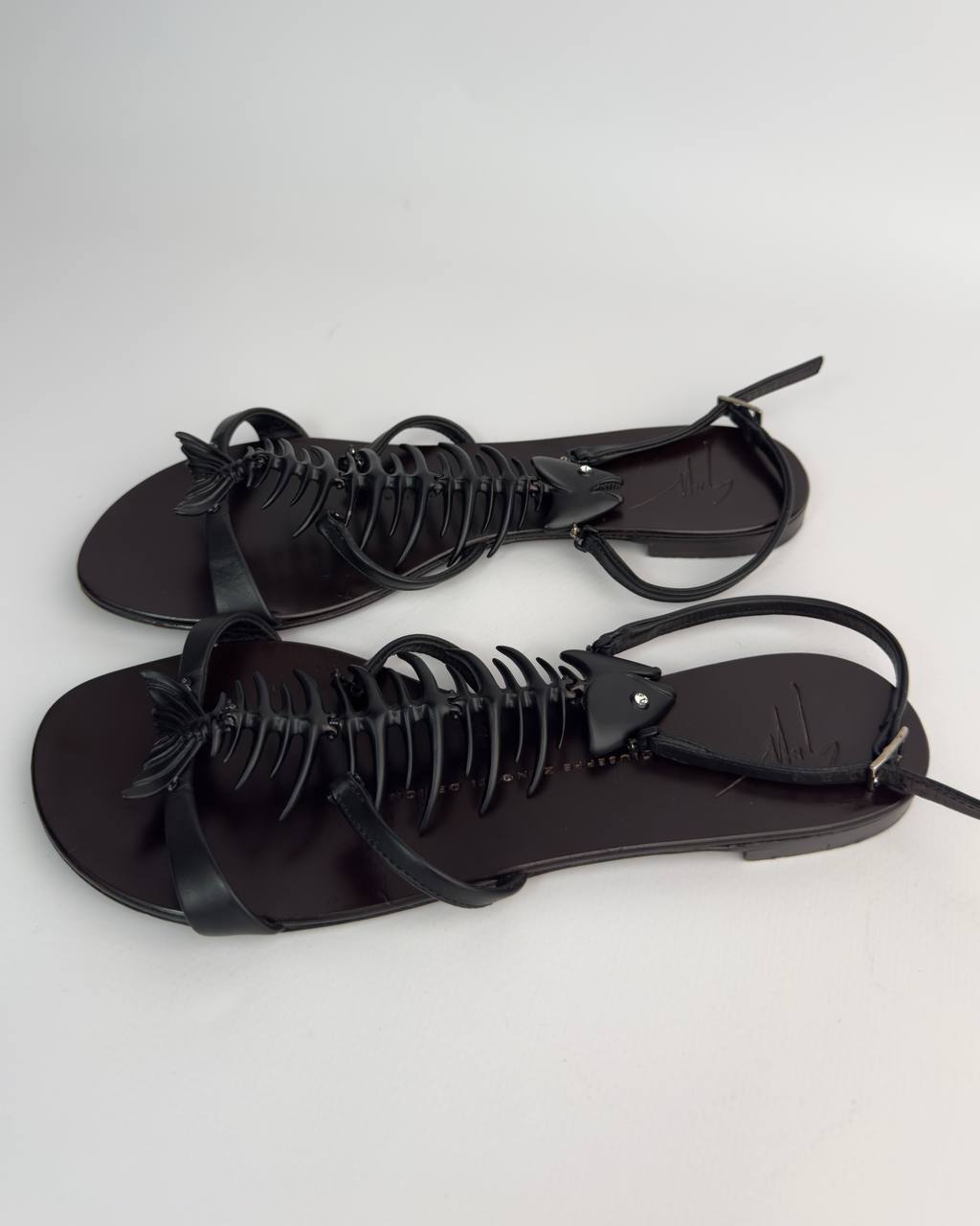 Giuseppe Zanotti Italian Iconic Fishbone Flat Sandals — 37.5/38
