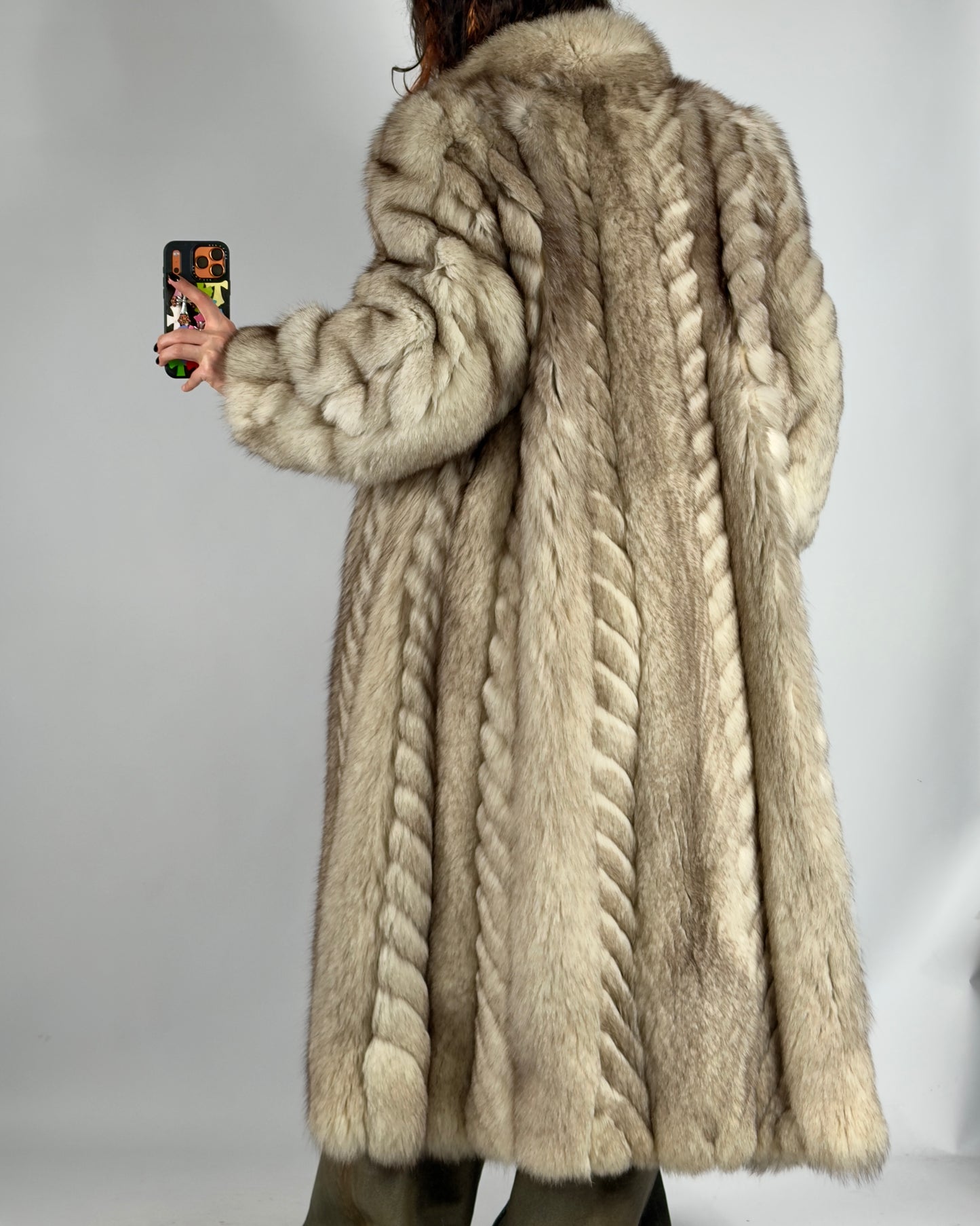 Vintage Arctic Fox Luxury Fluffy Fur Coat