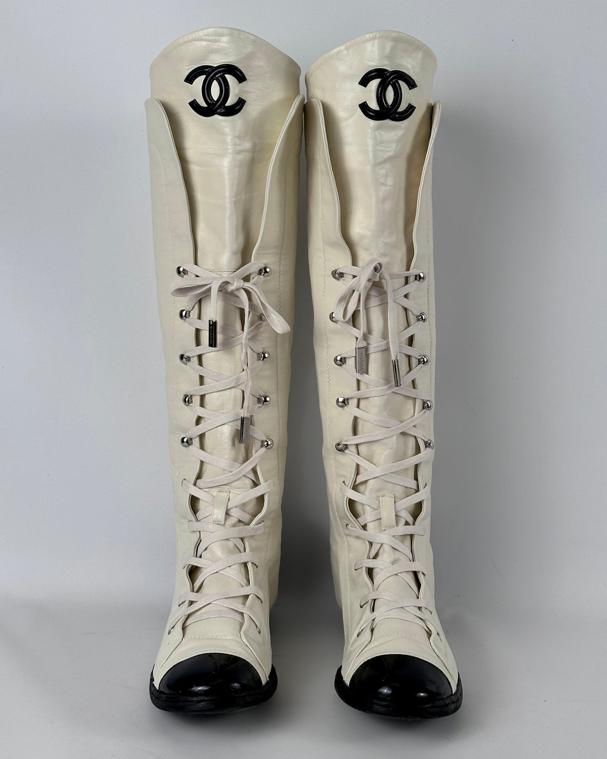 Chanel Vintage Leather Boots — 38