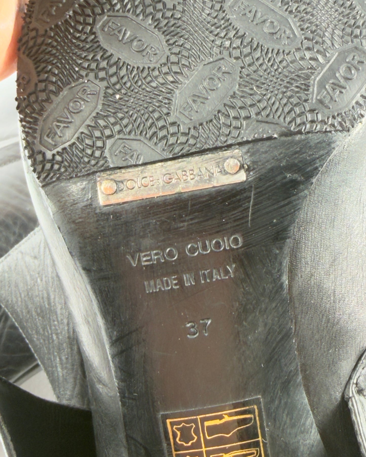 Dolce & Gabbana 2003 Buckle Boots — 37