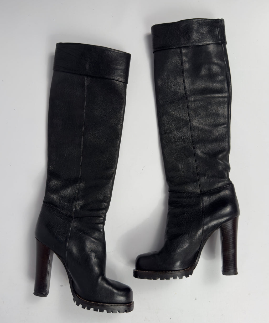 Dolce & Gabbana Leather Slouch Tube Boots — 38/39