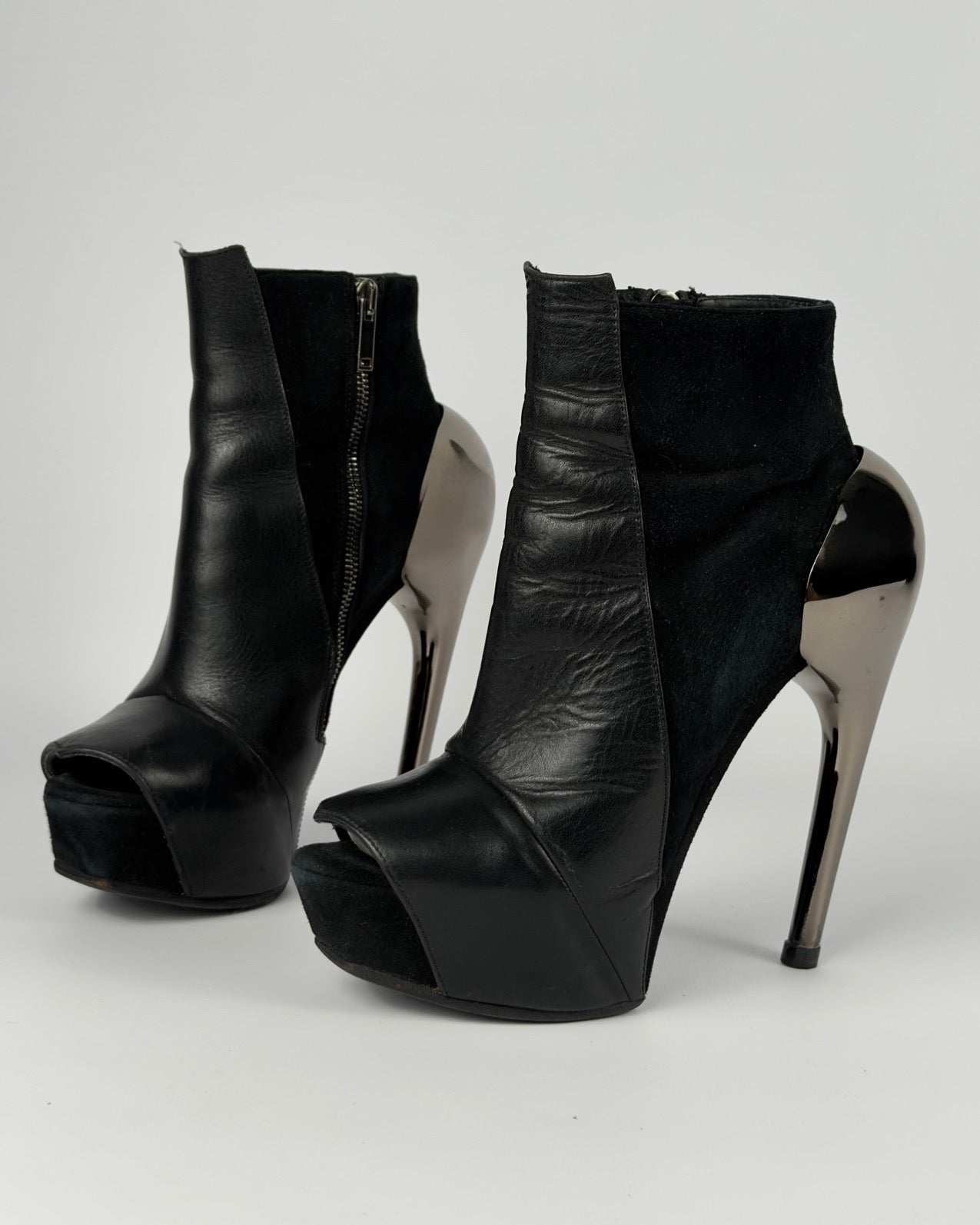 Gareth Pugh S/S 2013 Heel Boots — 37/38