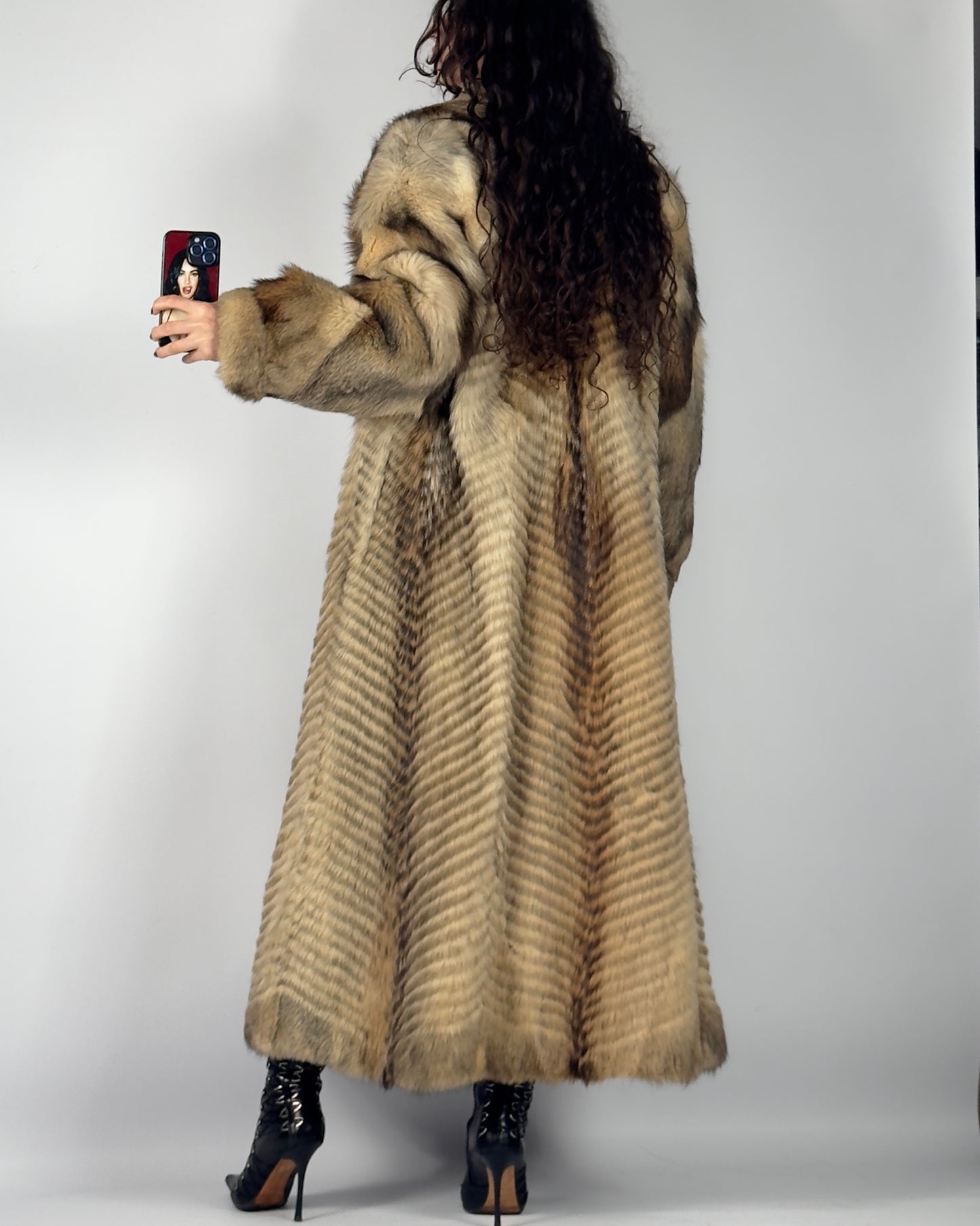Vintage Fur Coat — S/L