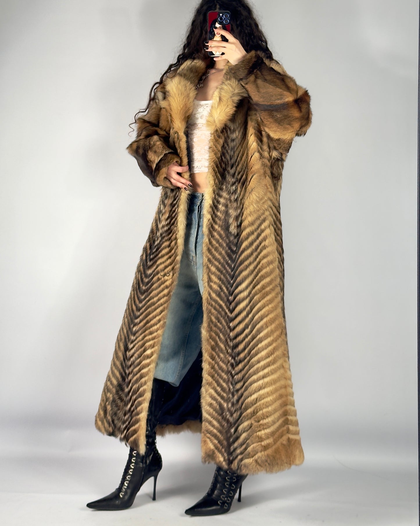 Vintage Fur Coat — M/XL