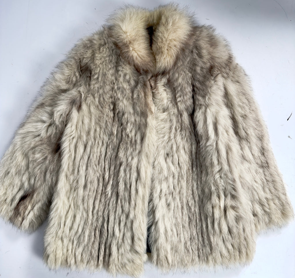 Vintage “Saga Fox” Arctic Fox Coat — S/L