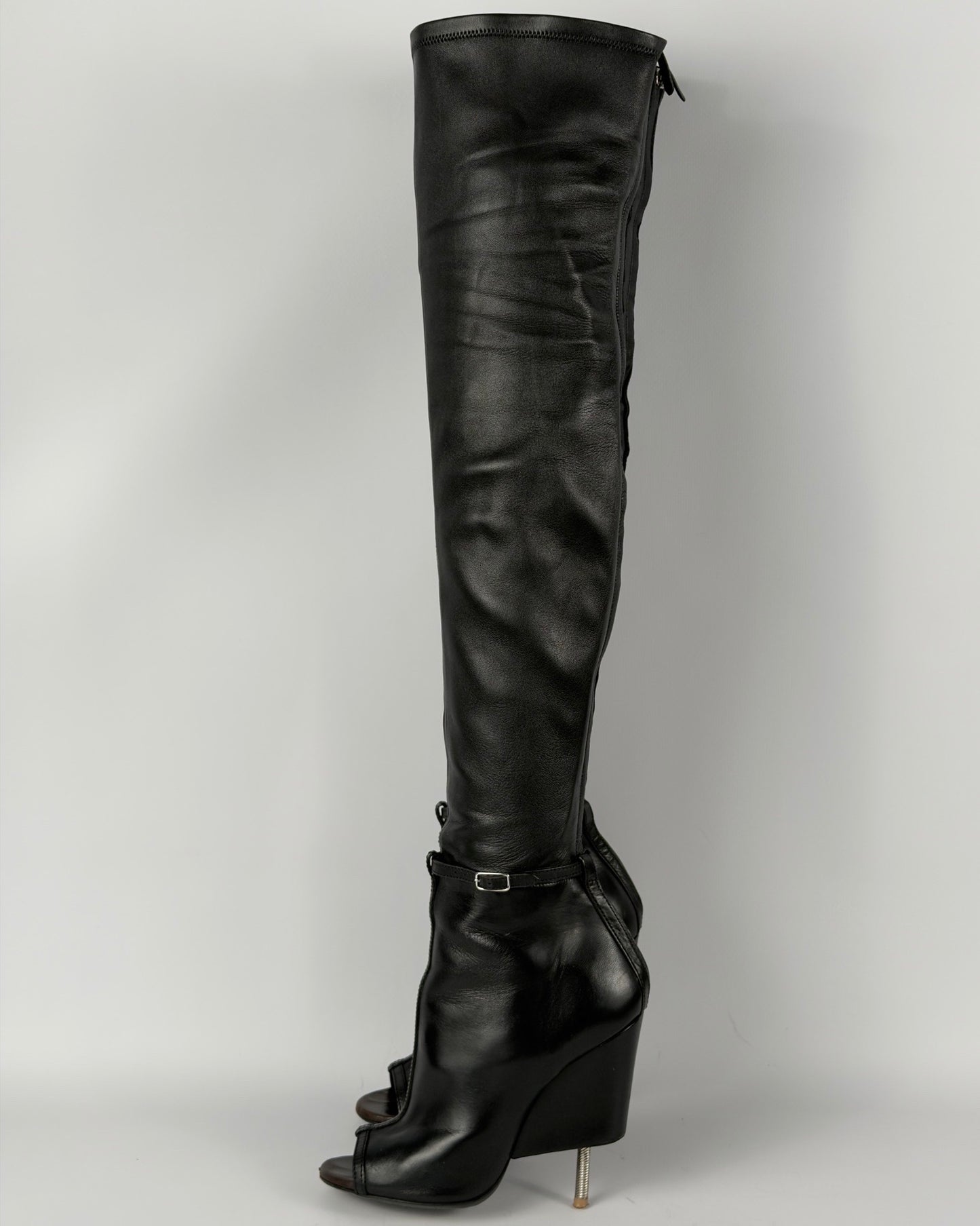 Givenchy S/S 2015 Narlia Runway Leather Boots — 36/37