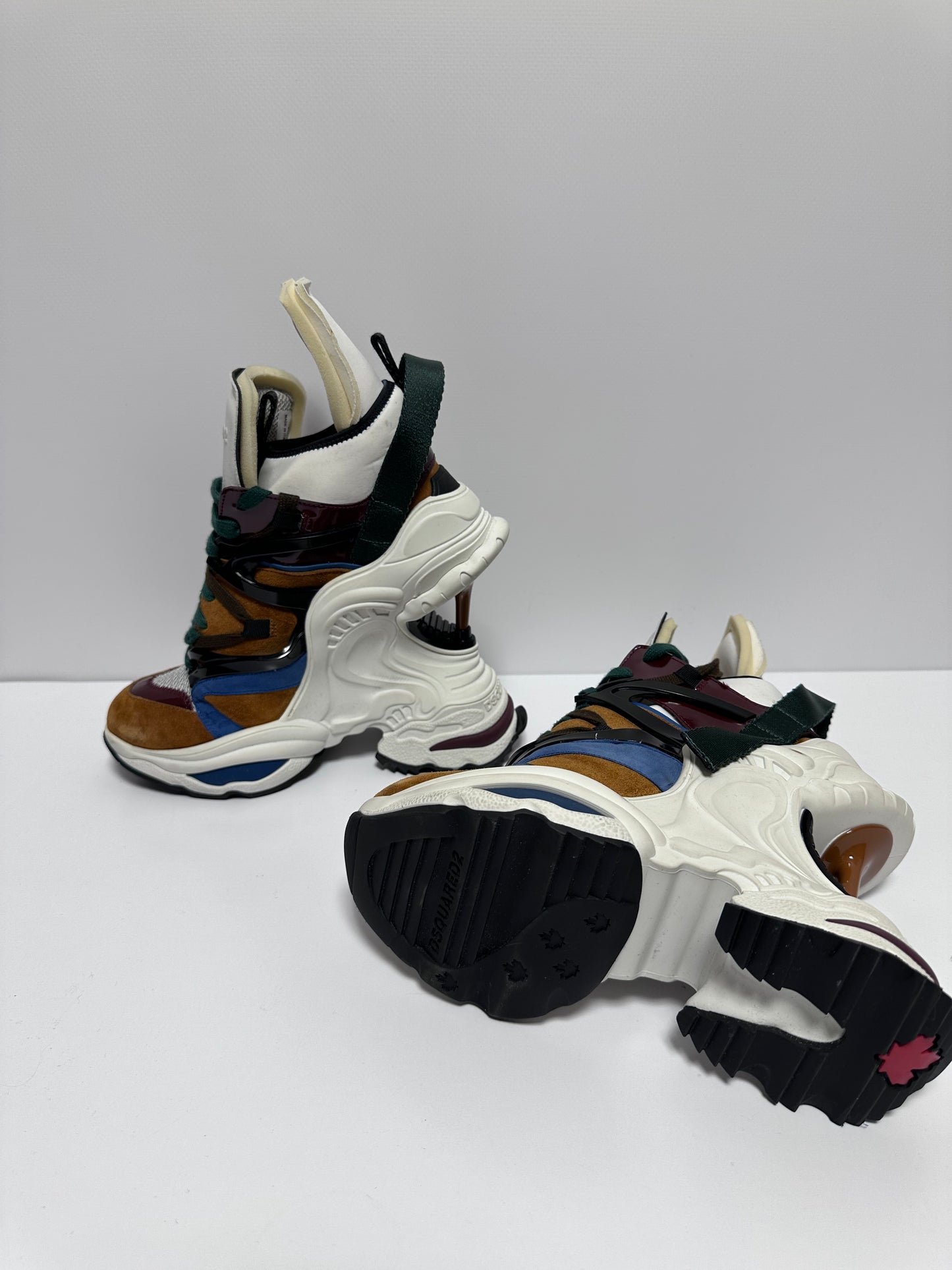 Dsquared2 S/S 2019 The Giant Sneaker Heels — 39