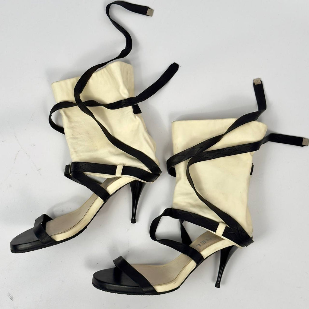 Chanel SS 2006 Runway Leather Heels — 38.5