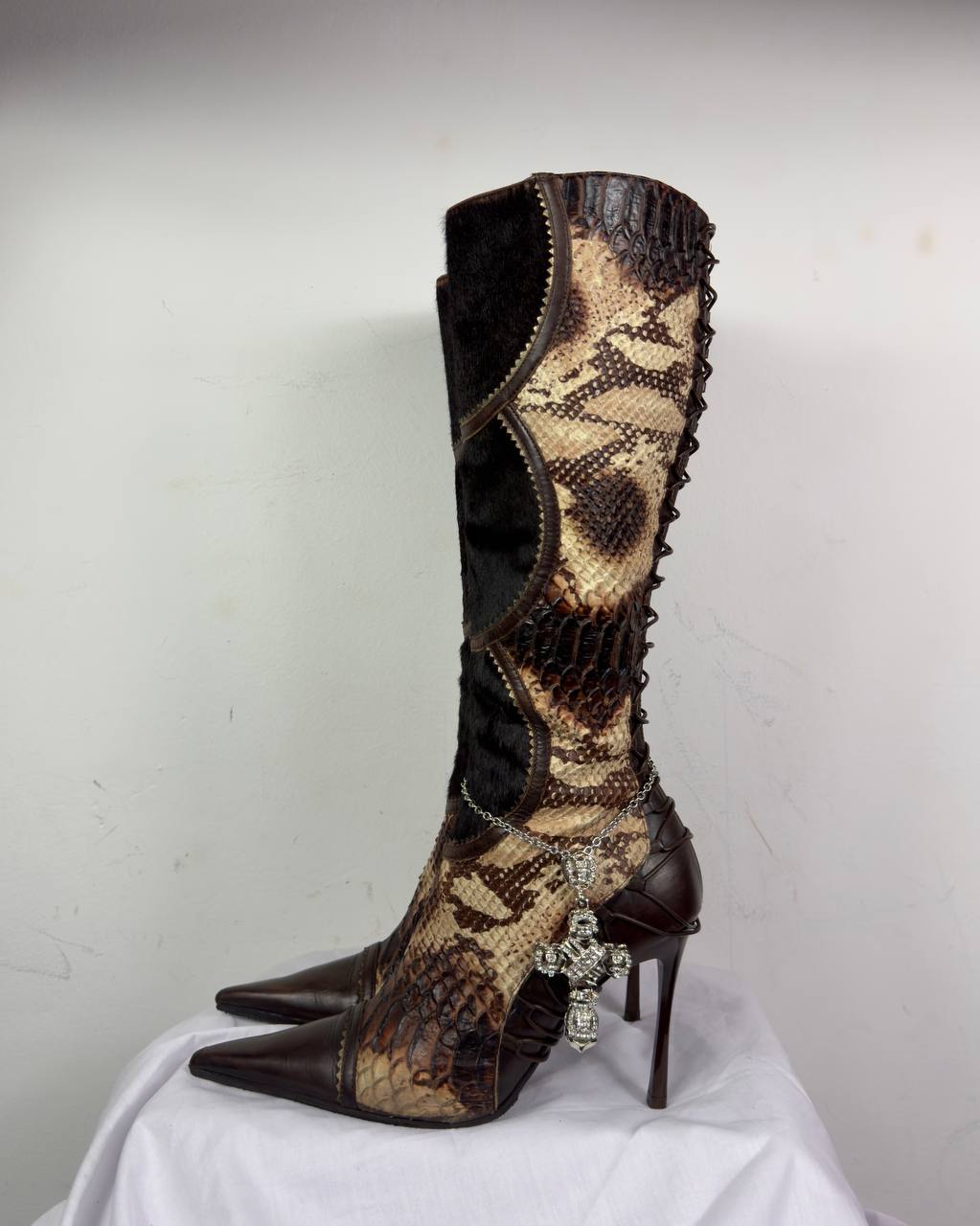 Vintage Corset Lace Up Back Boots 37/37.5