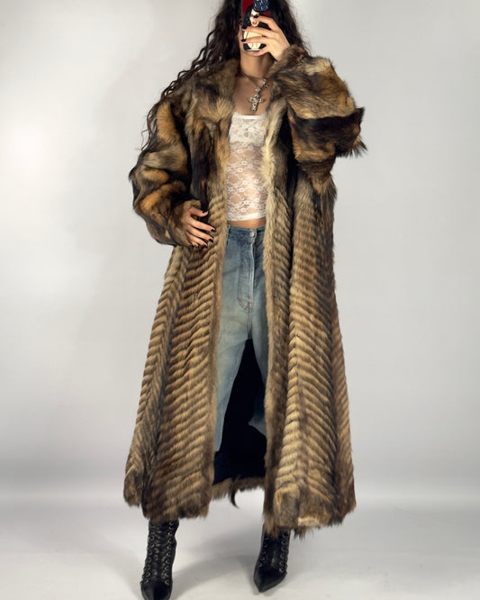 Vintage Fur Coat — M/XL