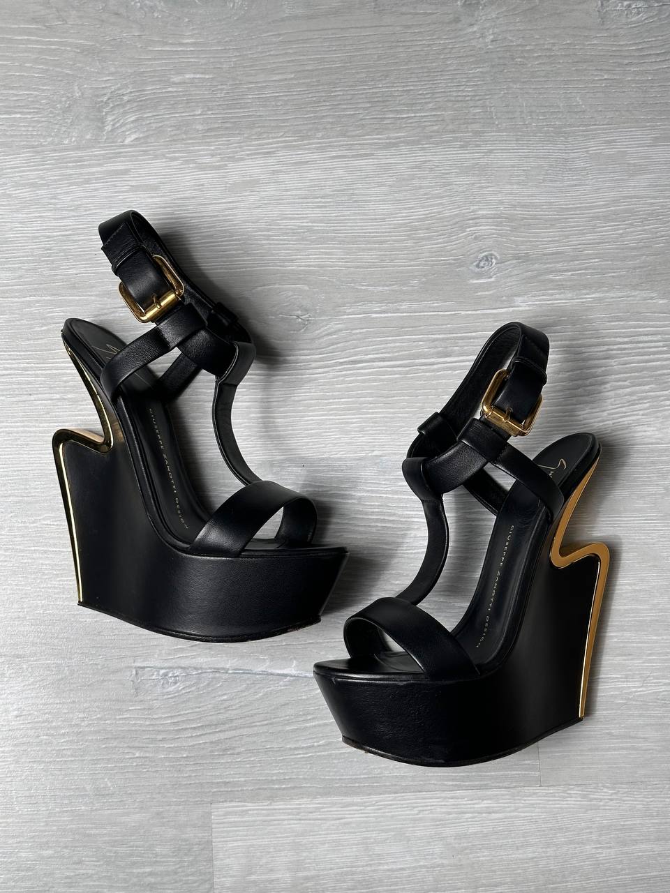 Giuseppe Zanotti Wedge Heels — 36