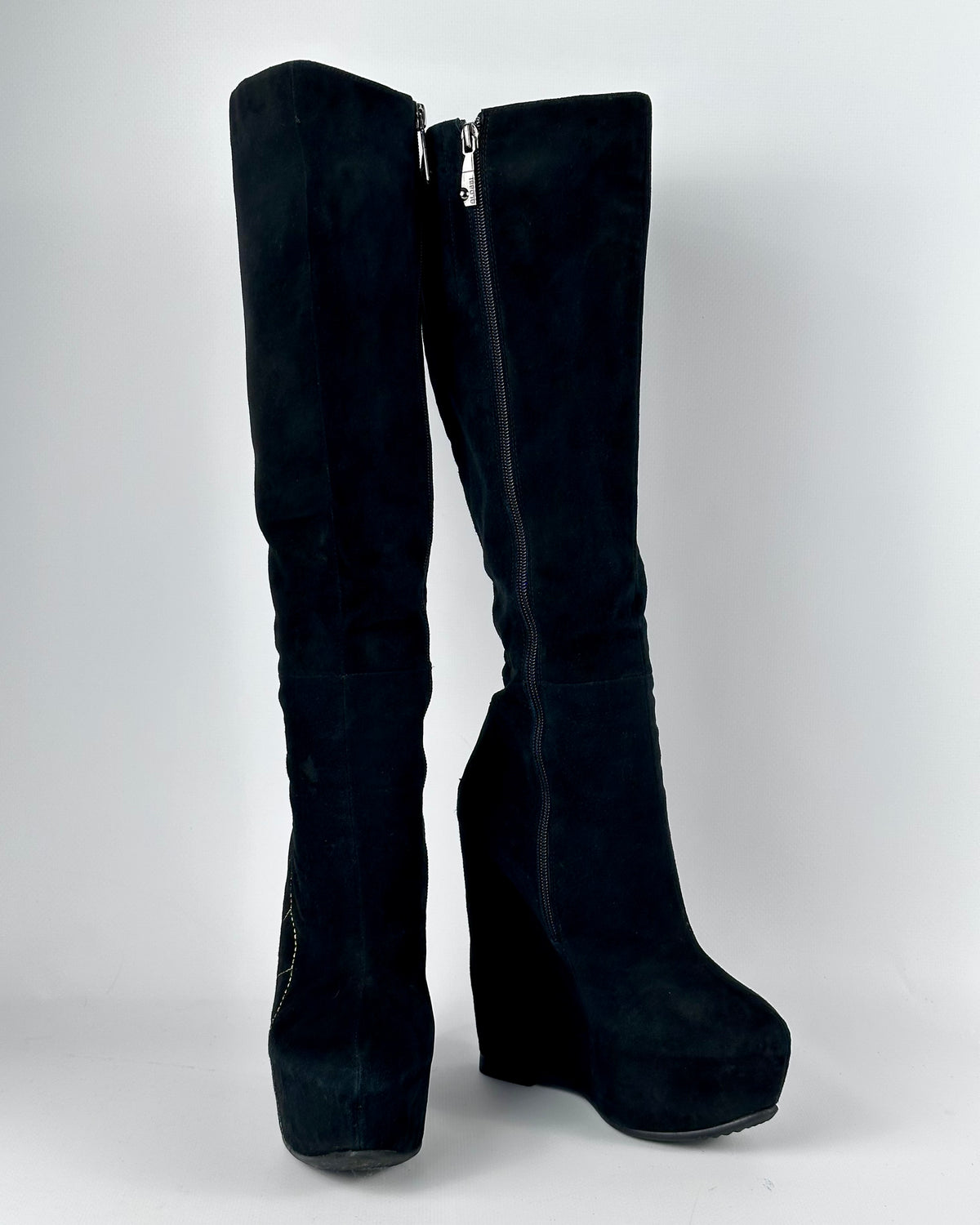 Vintage Spiderweb Wedge Boots — 35 & 37