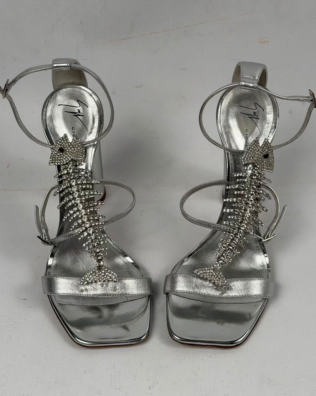 Giuseppe Zanotti Fishbone Heels SATC — 39