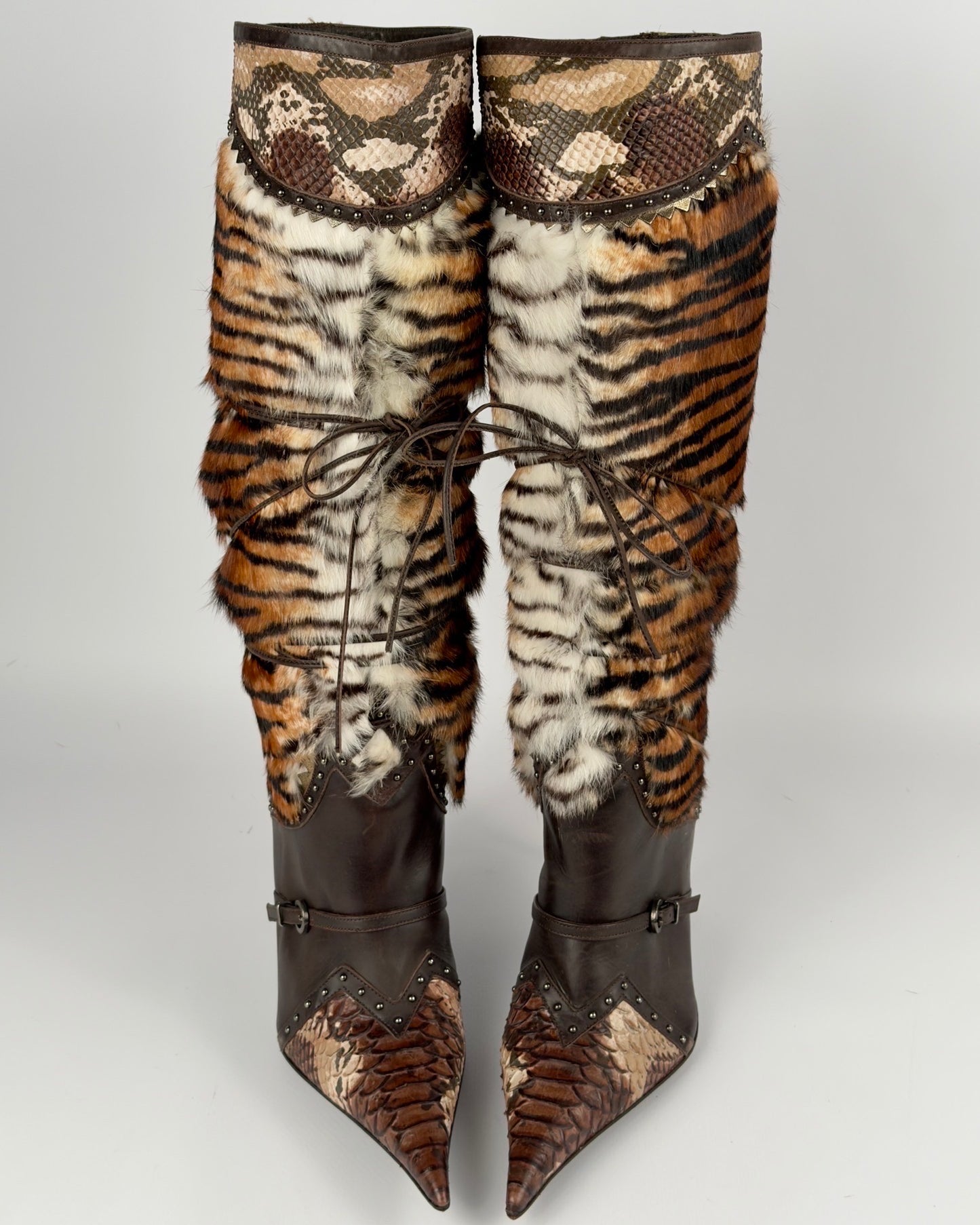 El Dante’s Couture Vintage Fur Boots — 39
