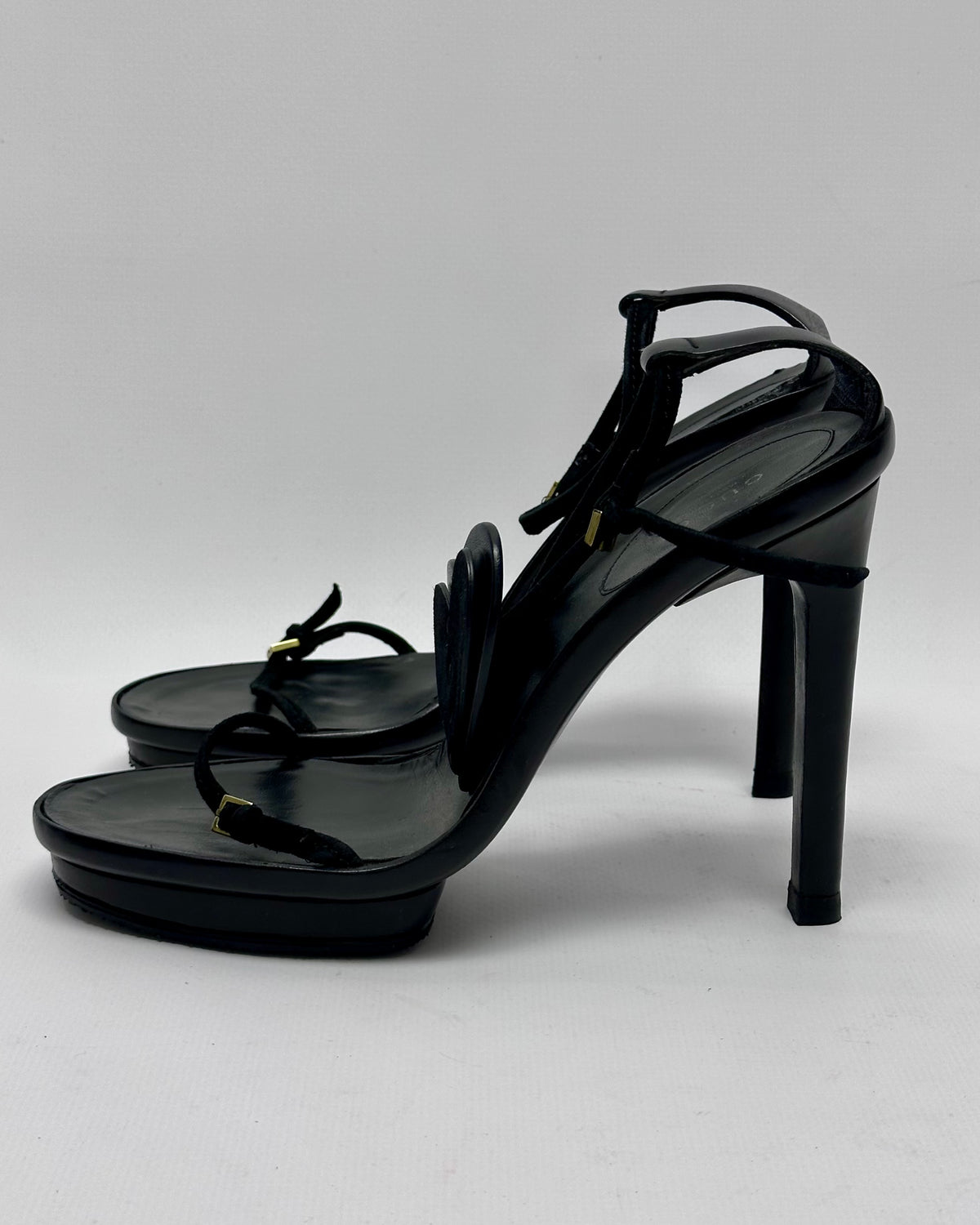 Gucci by Tom Ford S/S2002 Heart Heels — 38.5/39
