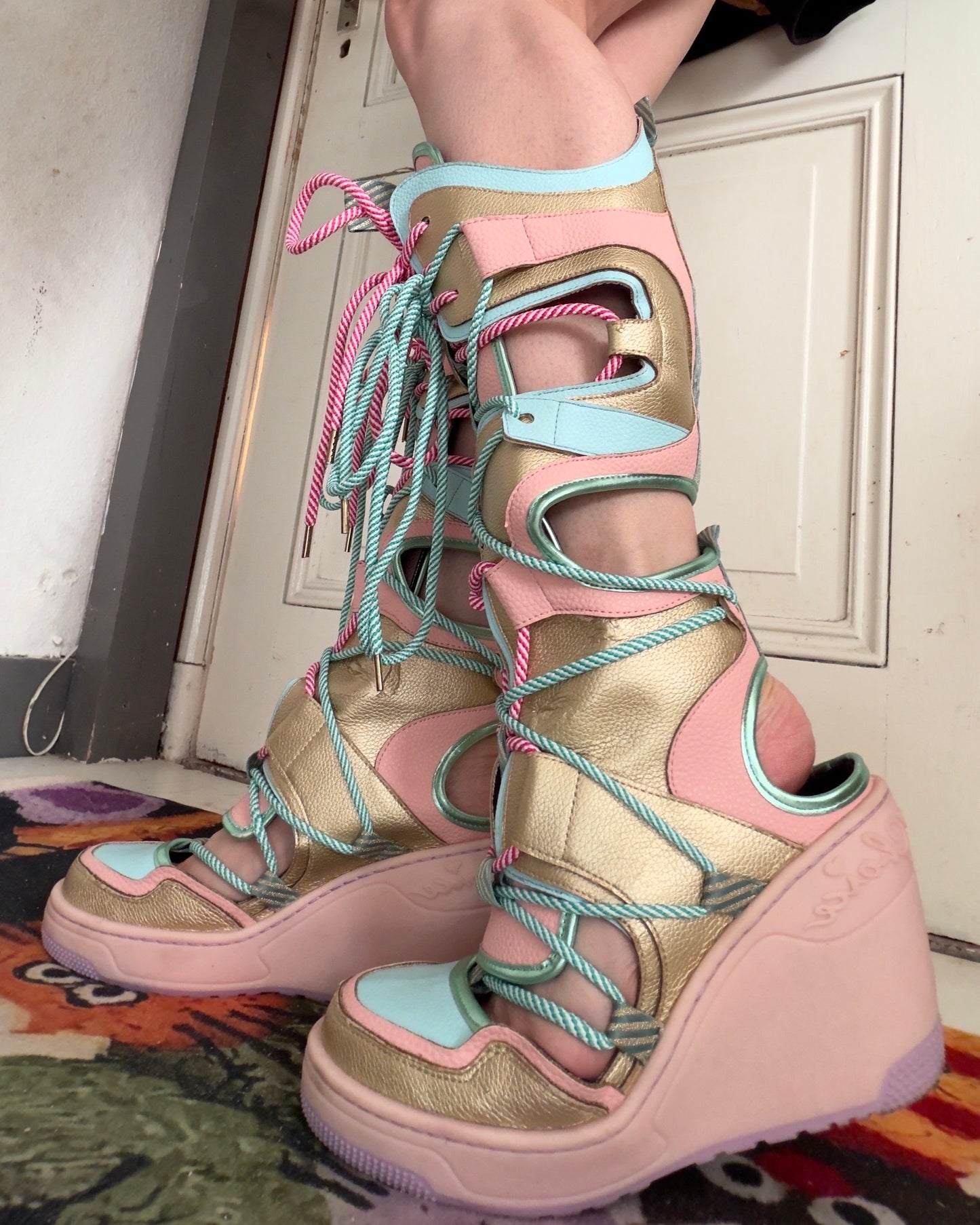 Irregular Choice "Touch Down" platform wedge gladiator boots — 38/39 📍NUANCE