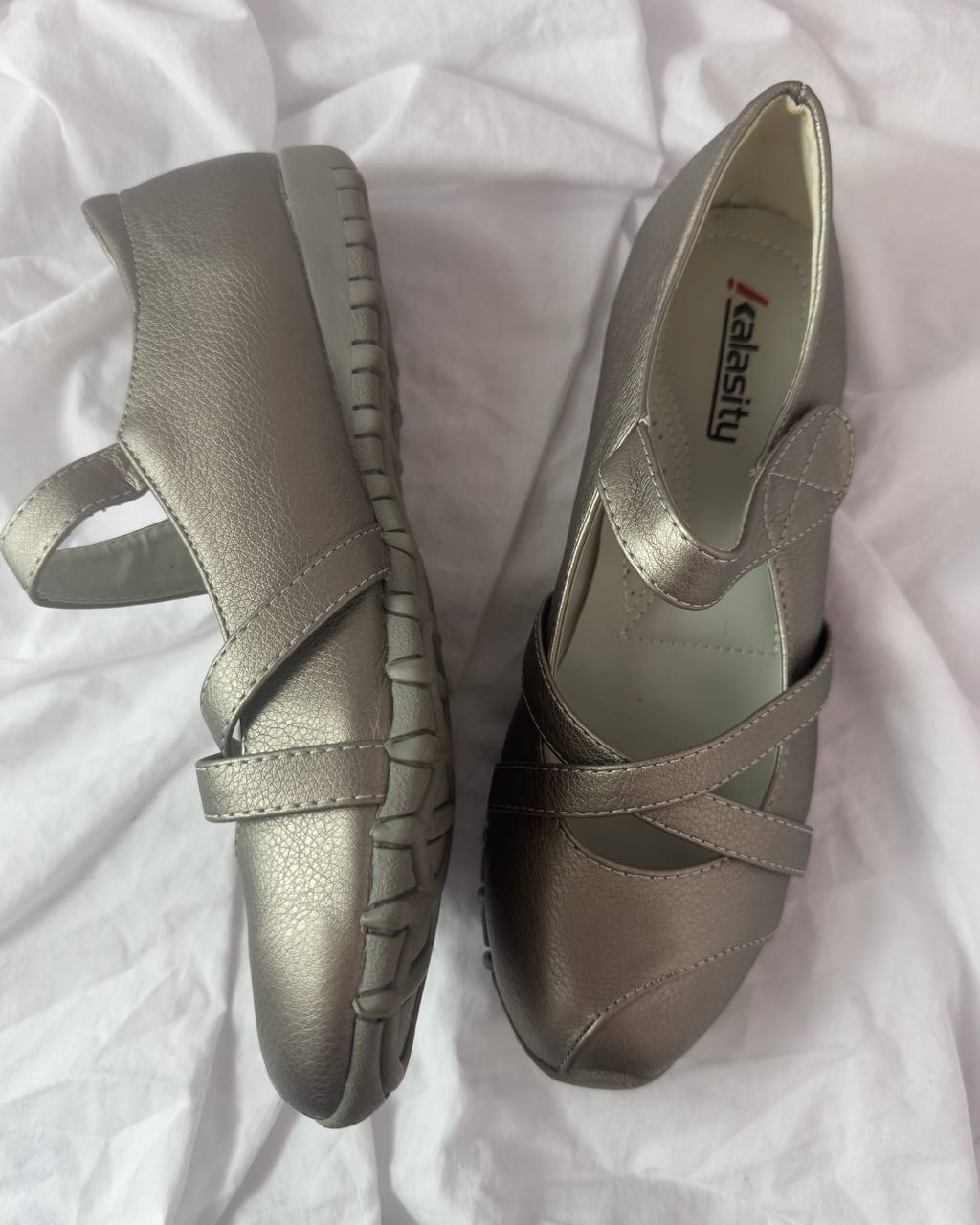 Vintage Ballet Flats — 40.5/41
