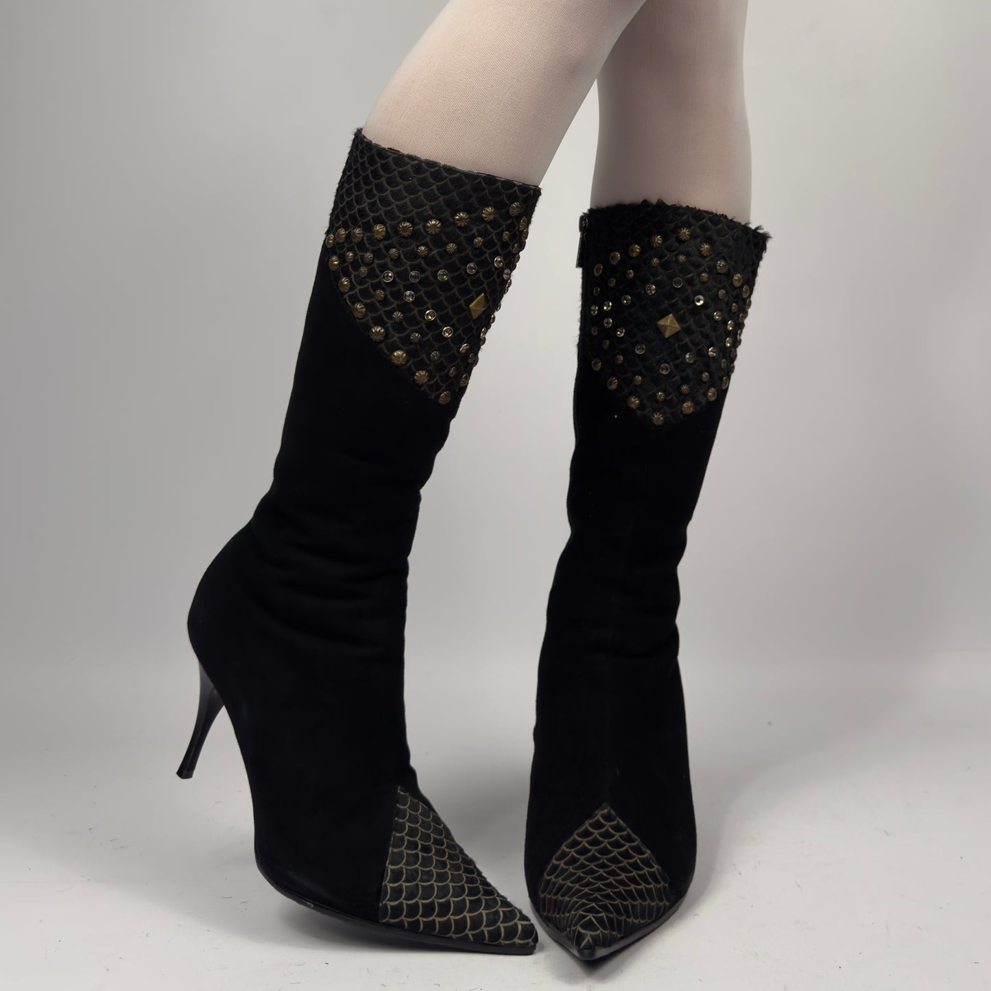 Vintage Italian Suede Winter Boots — 40