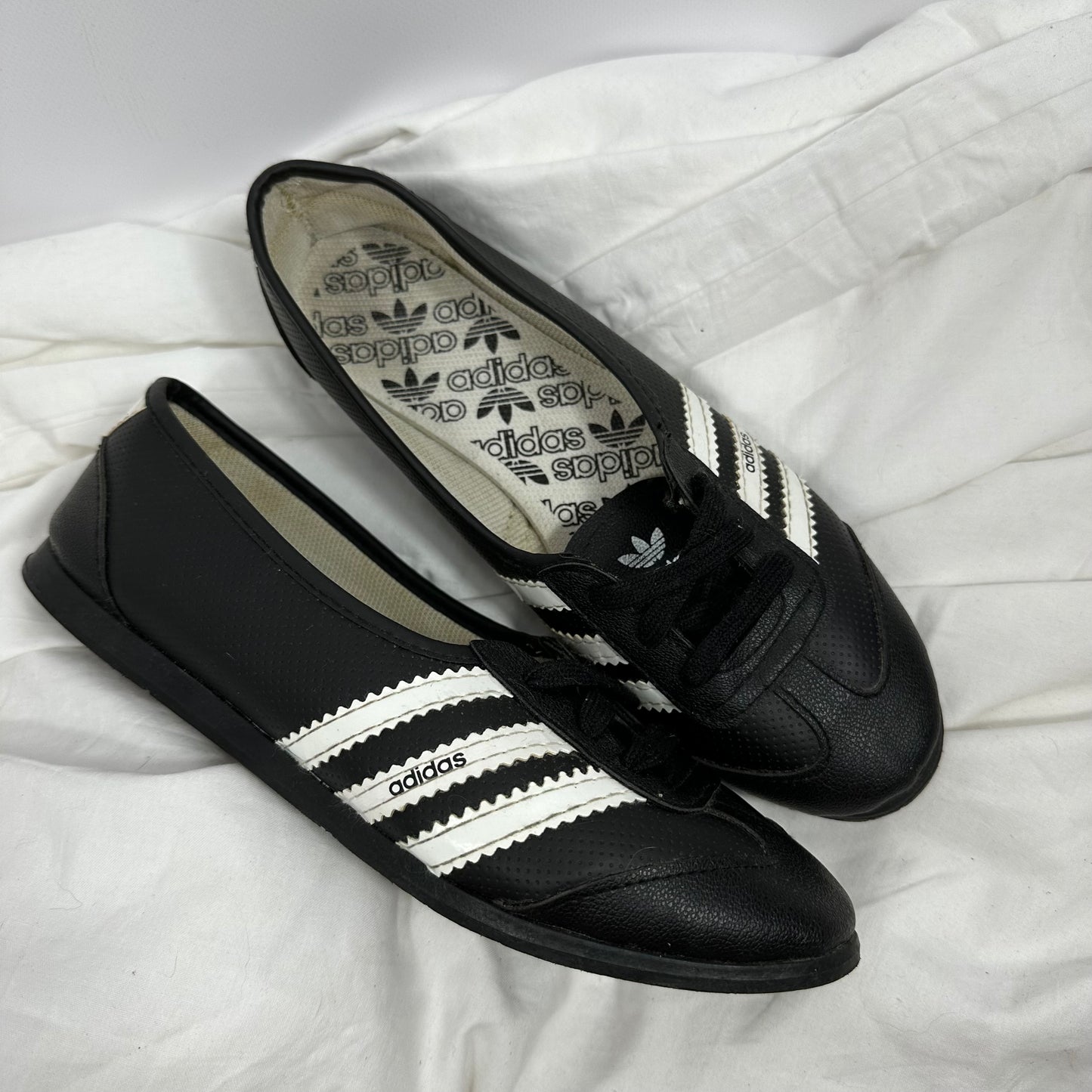 Adidas Vintage Ballet Flats 39/39.5