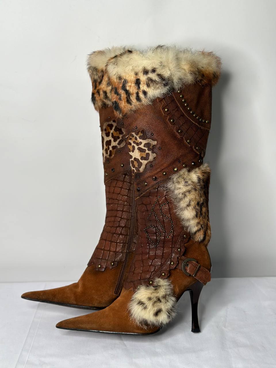El Dantes Couture Vintage Fur Heel Boots — 37
