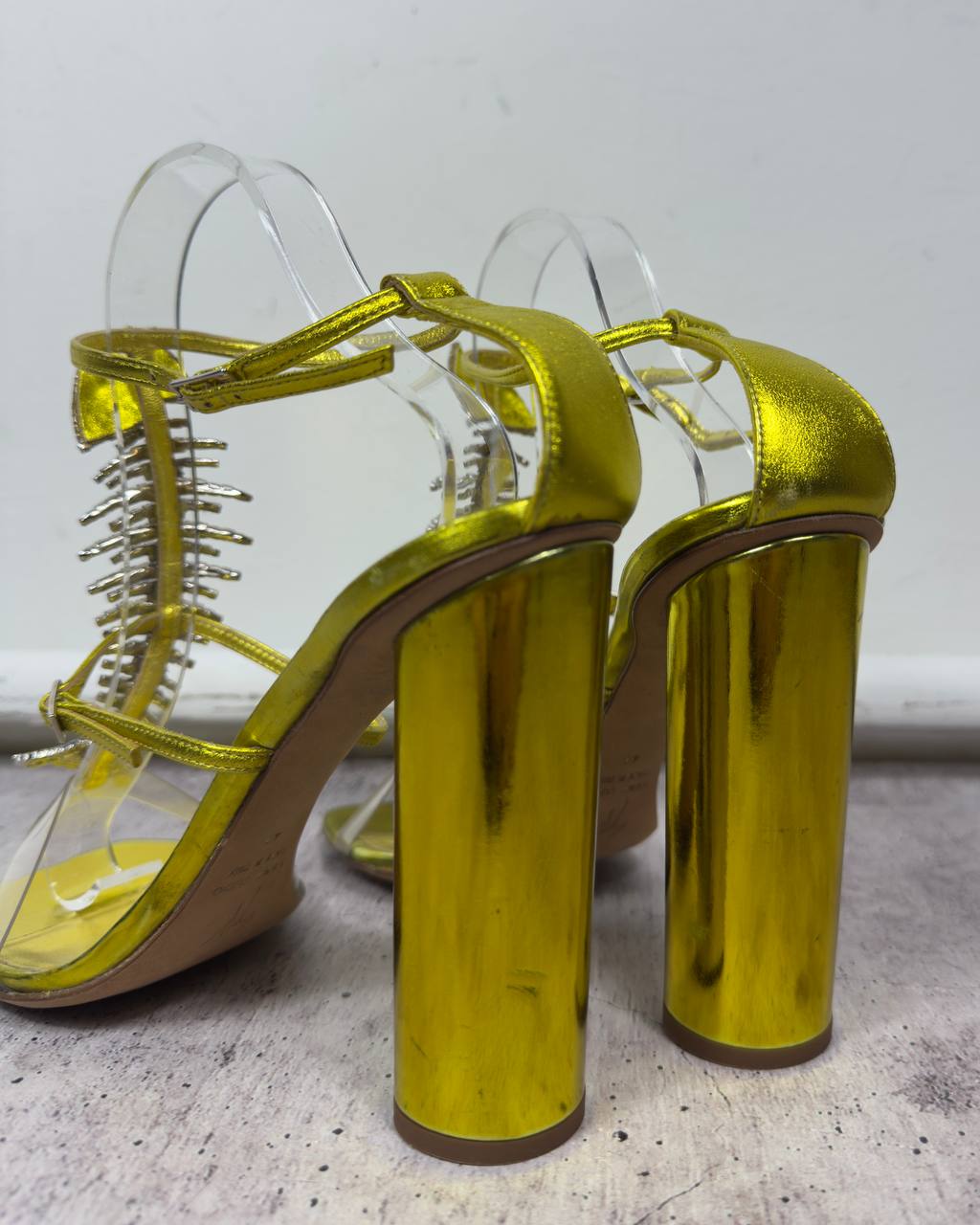Giuseppe Zanotti Fishbone Heels — 40/40.5