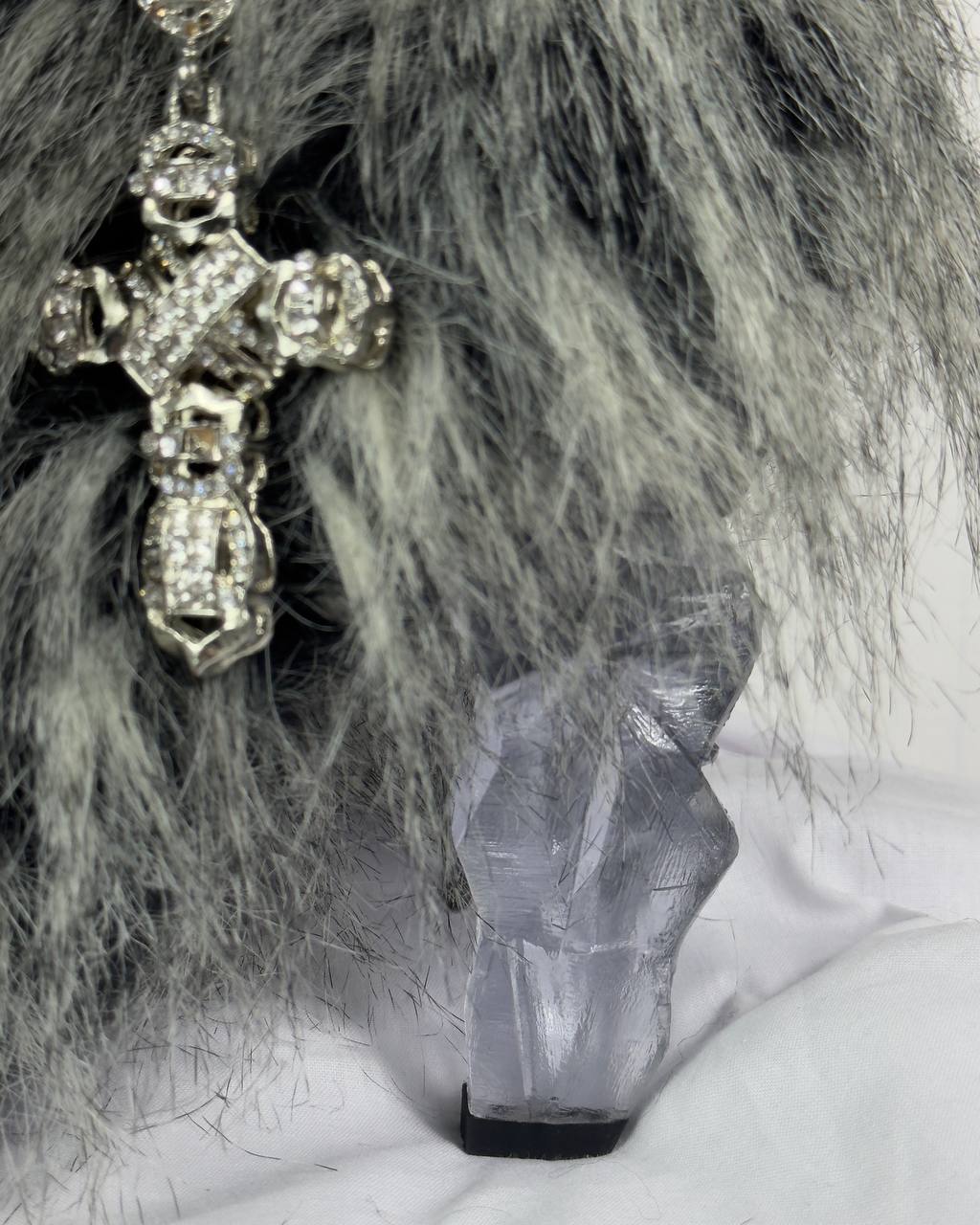 Chanel Fall 2010 Runway Faux Fur Fantasy Yeti Boots Icicle Heels 38С