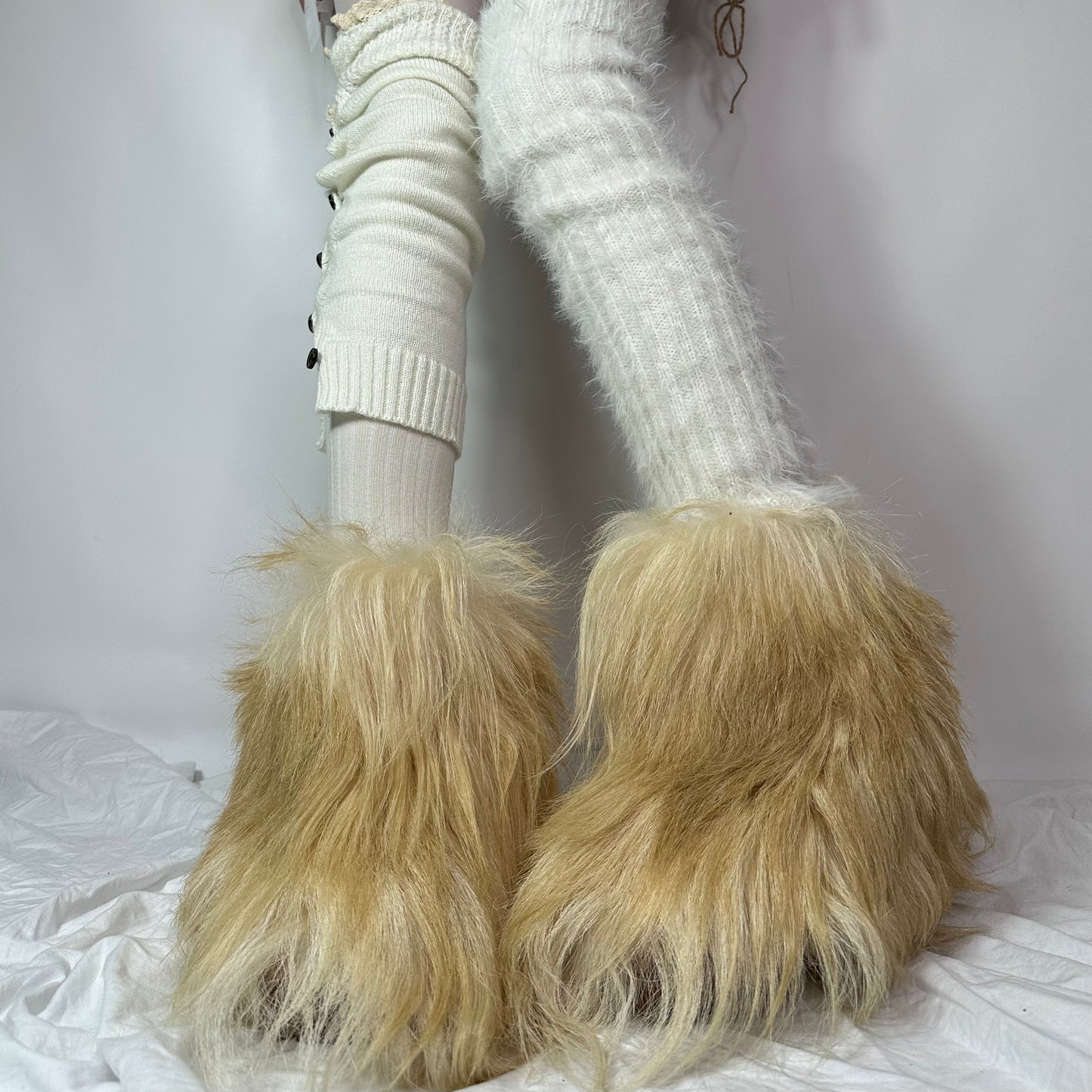 Blonde Vintage Long Hair Fur Boots 38/39