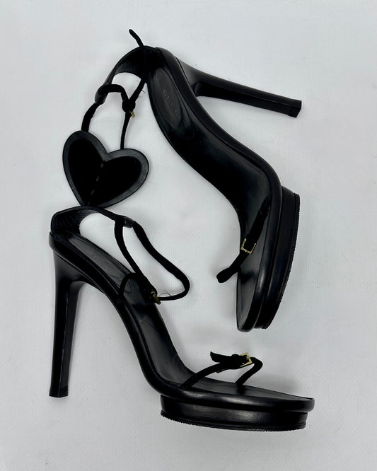 Gucci by Tom Ford S/S2002 Heart Heels — 38.5/39