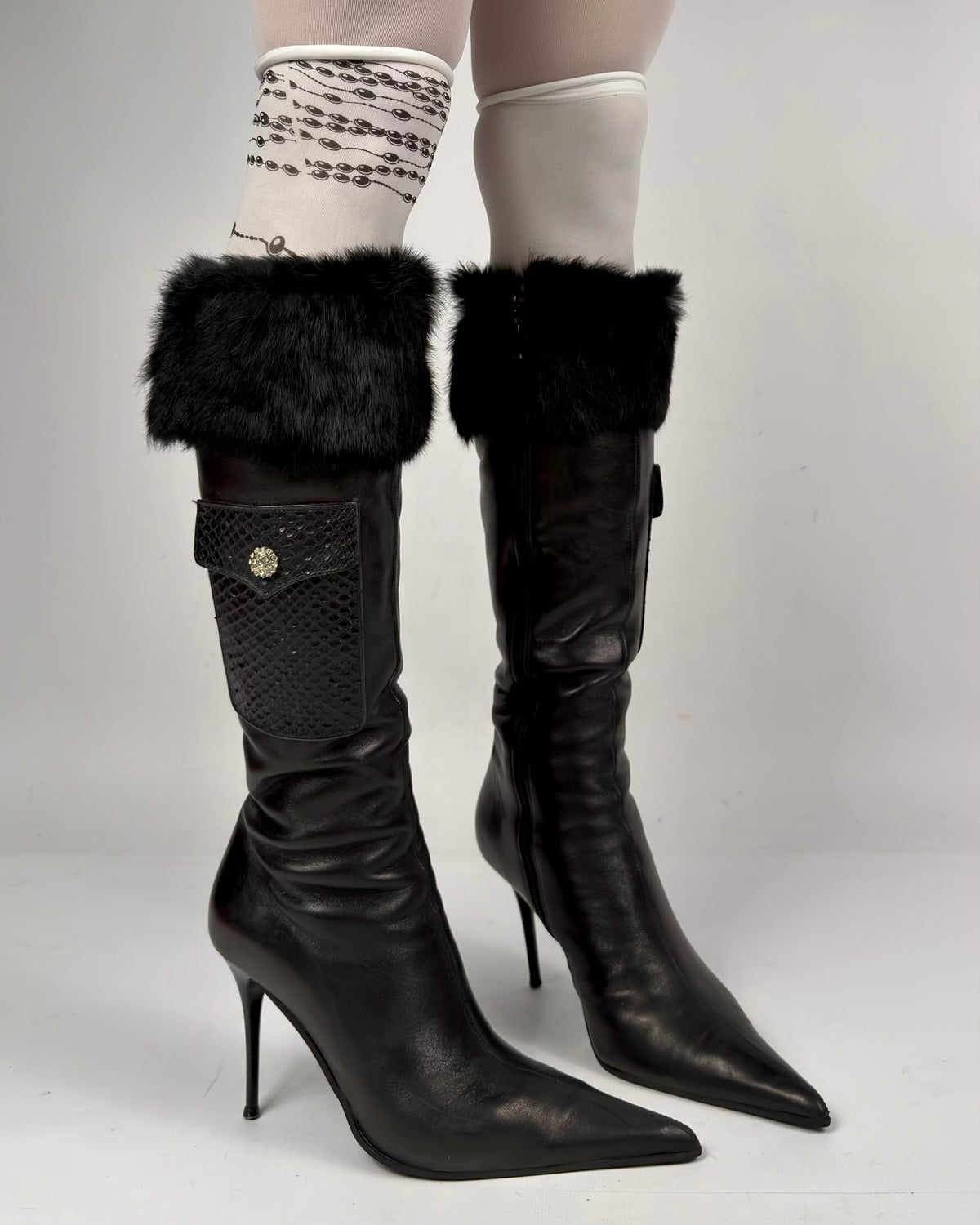Vintage Italian Leather Boots — 39