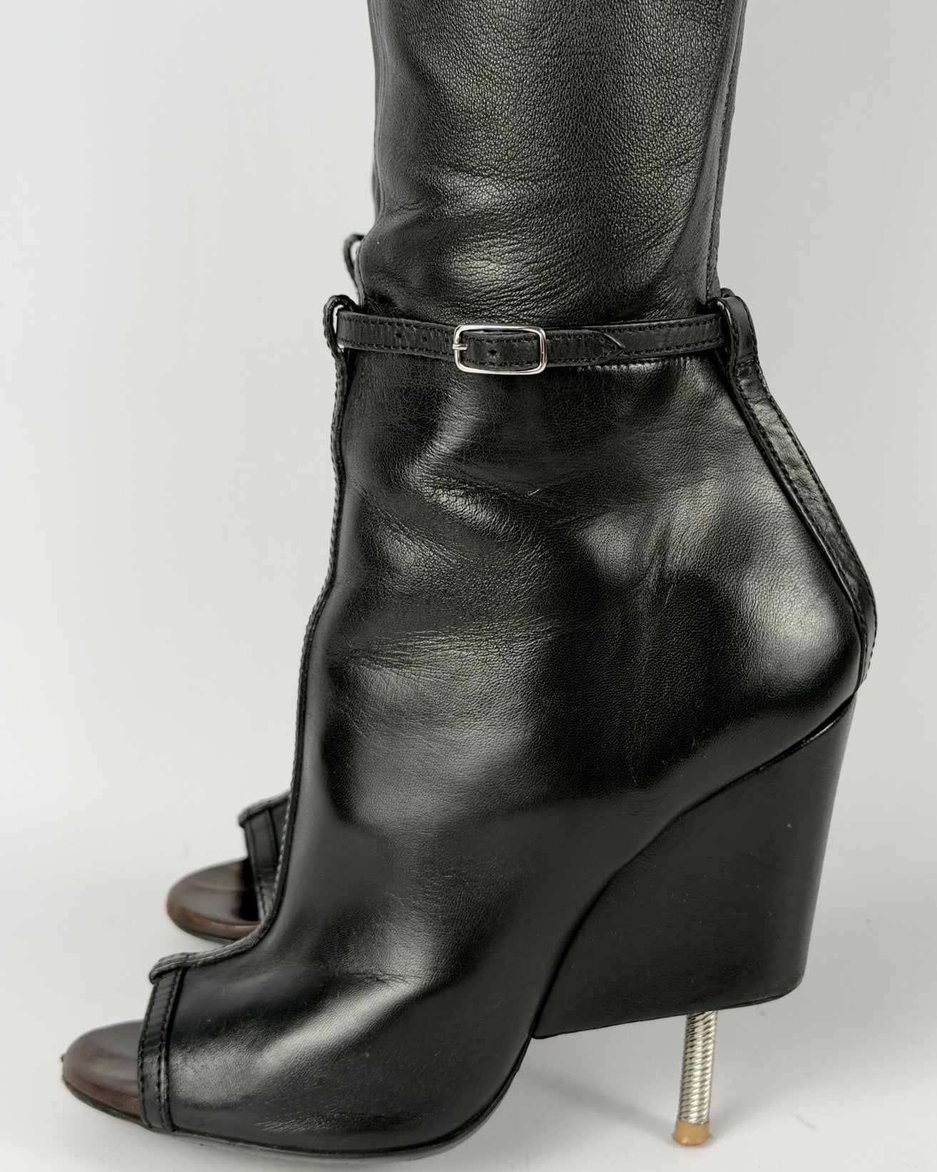 Givenchy S/S 2015 Narlia Runway Leather Boots — 36/37