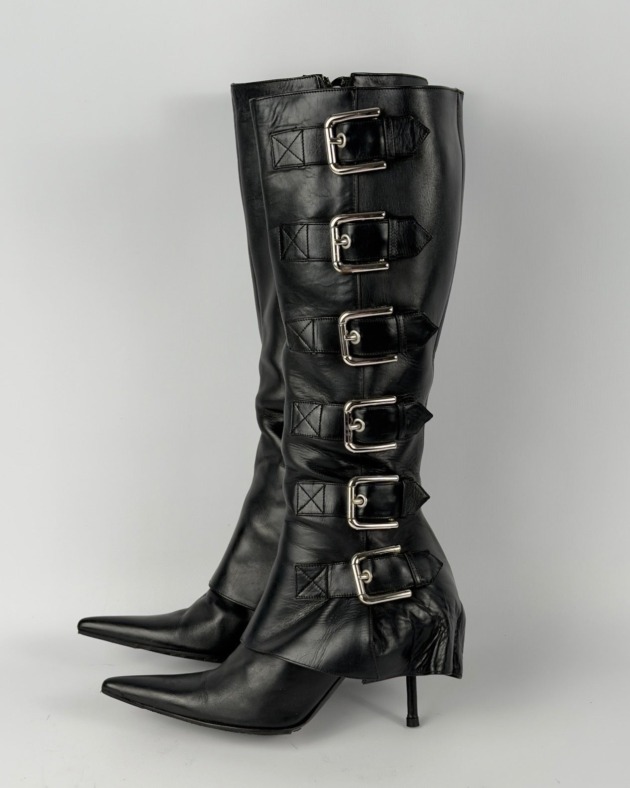 Dolce & Gabbana 2003 Buckle Heels — 36
