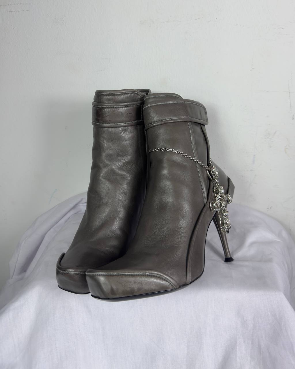 Celine FW2008 Leather Runway Boots 40/40.5 EU