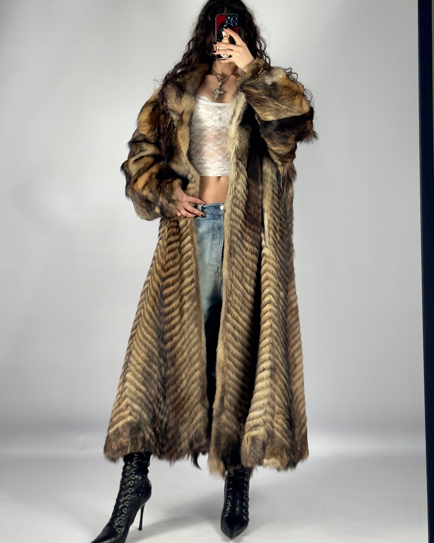 Vintage Fur Coat — M/XL