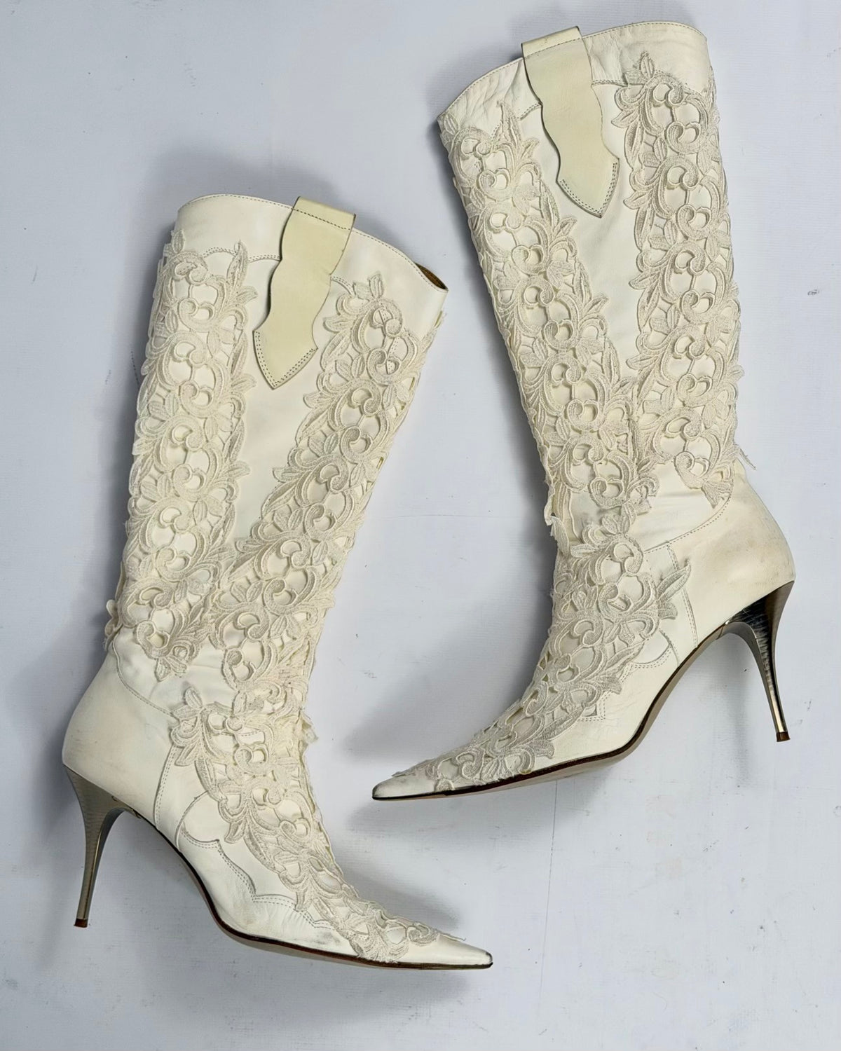 Vintage Italian Lace Appliqué Leather Boots — 40