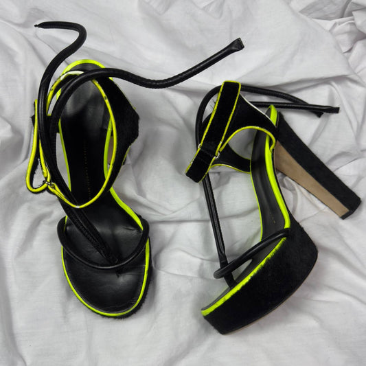 Giuseppe Zanotti Vintage Pony Fur Heels — 41