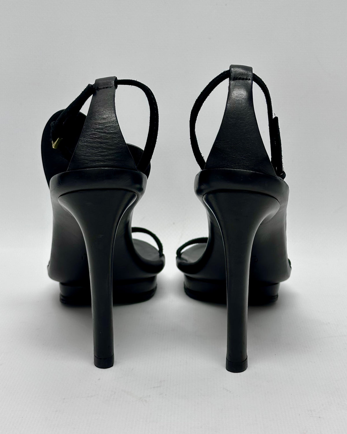 Gucci by Tom Ford S/S2002 Heart Heels — 36