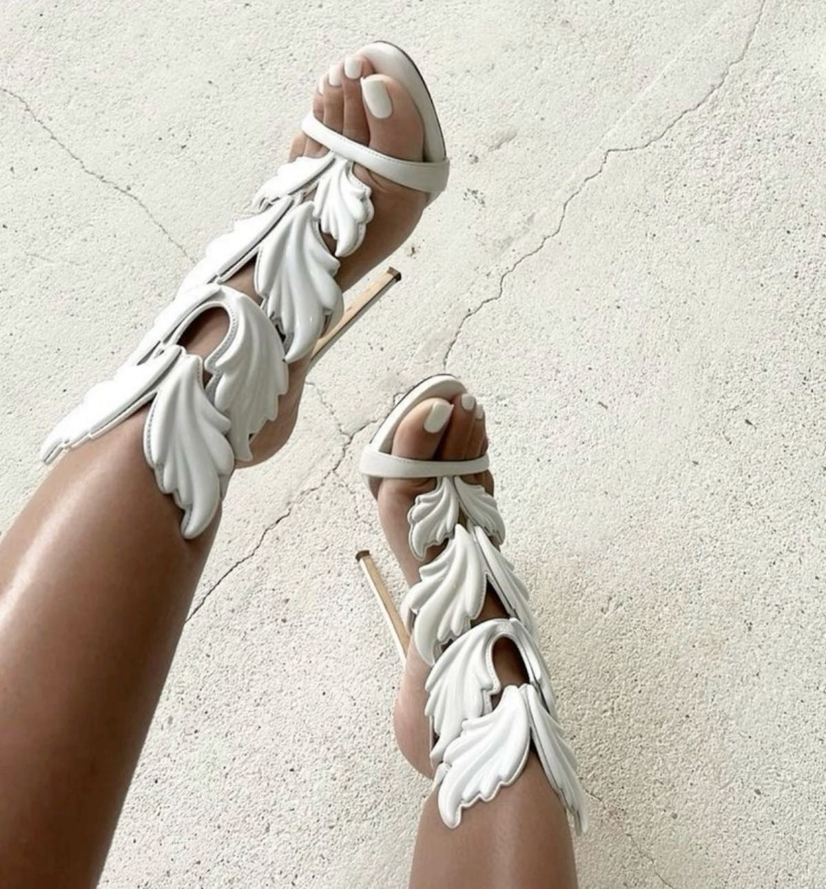 Giuseppe Zanotti White Cruel Summer Heels — 37 NWB