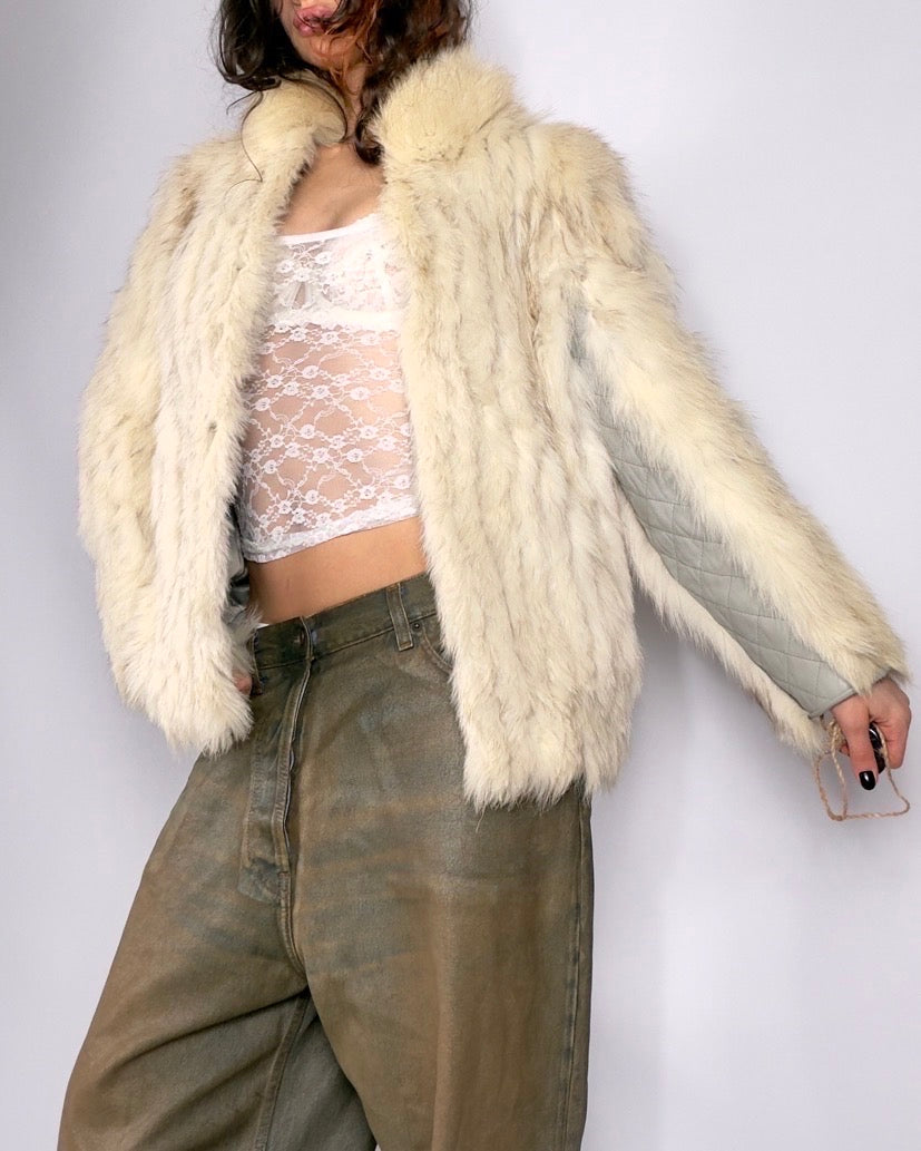 Vintage “Saga Fox” Arctic Fox Cream Coat — S/M